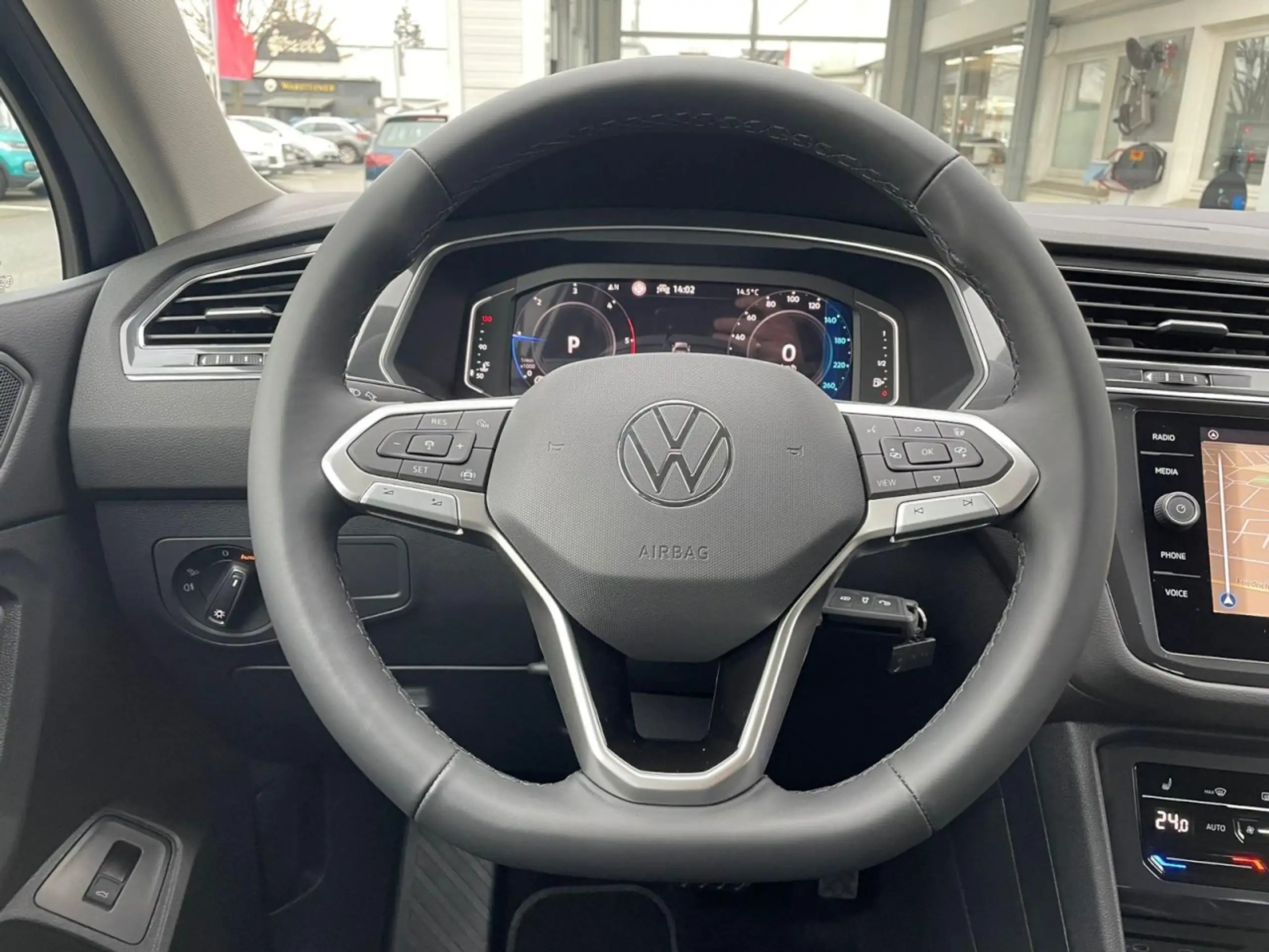 Volkswagen - Tiguan Allspace