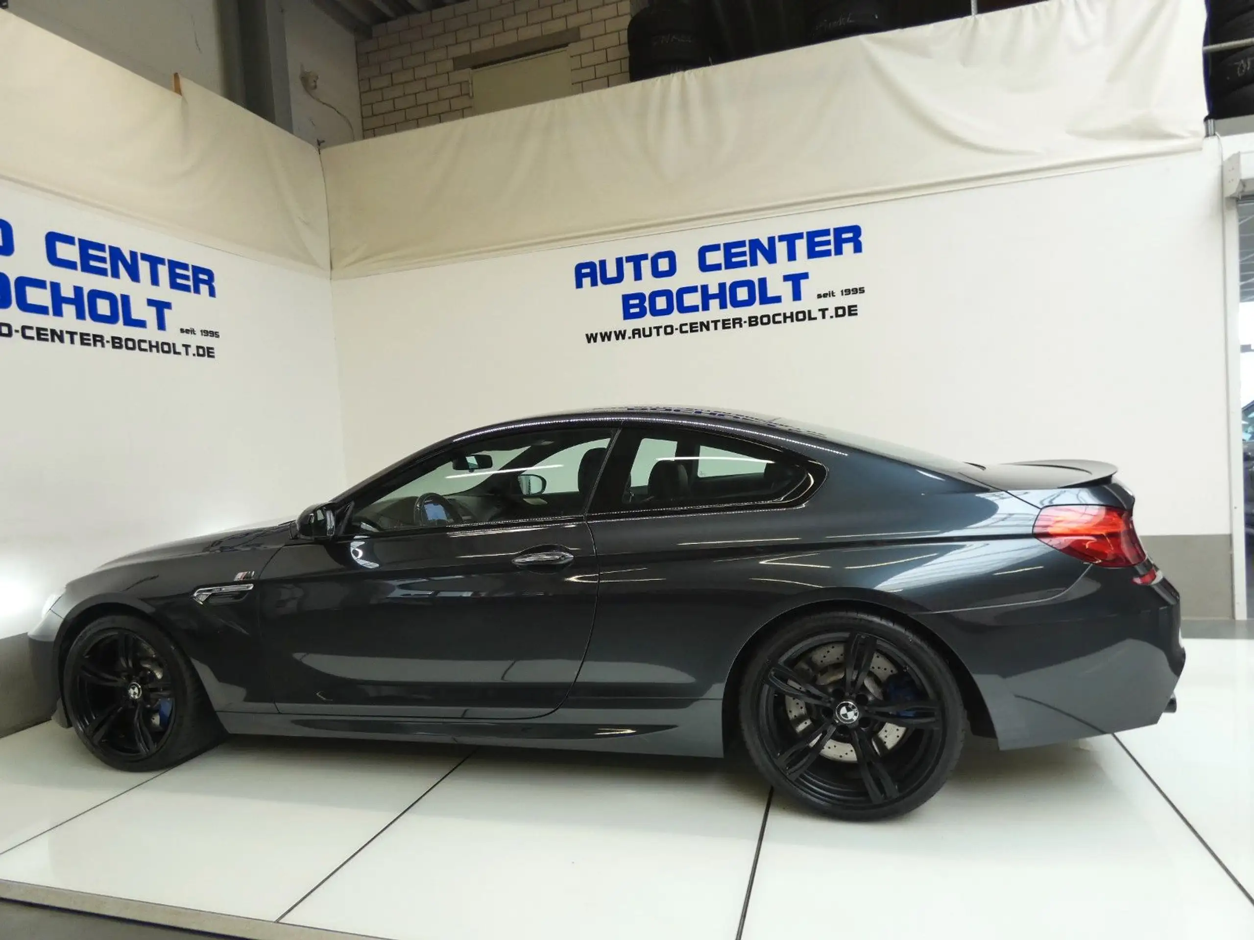 BMW - M6