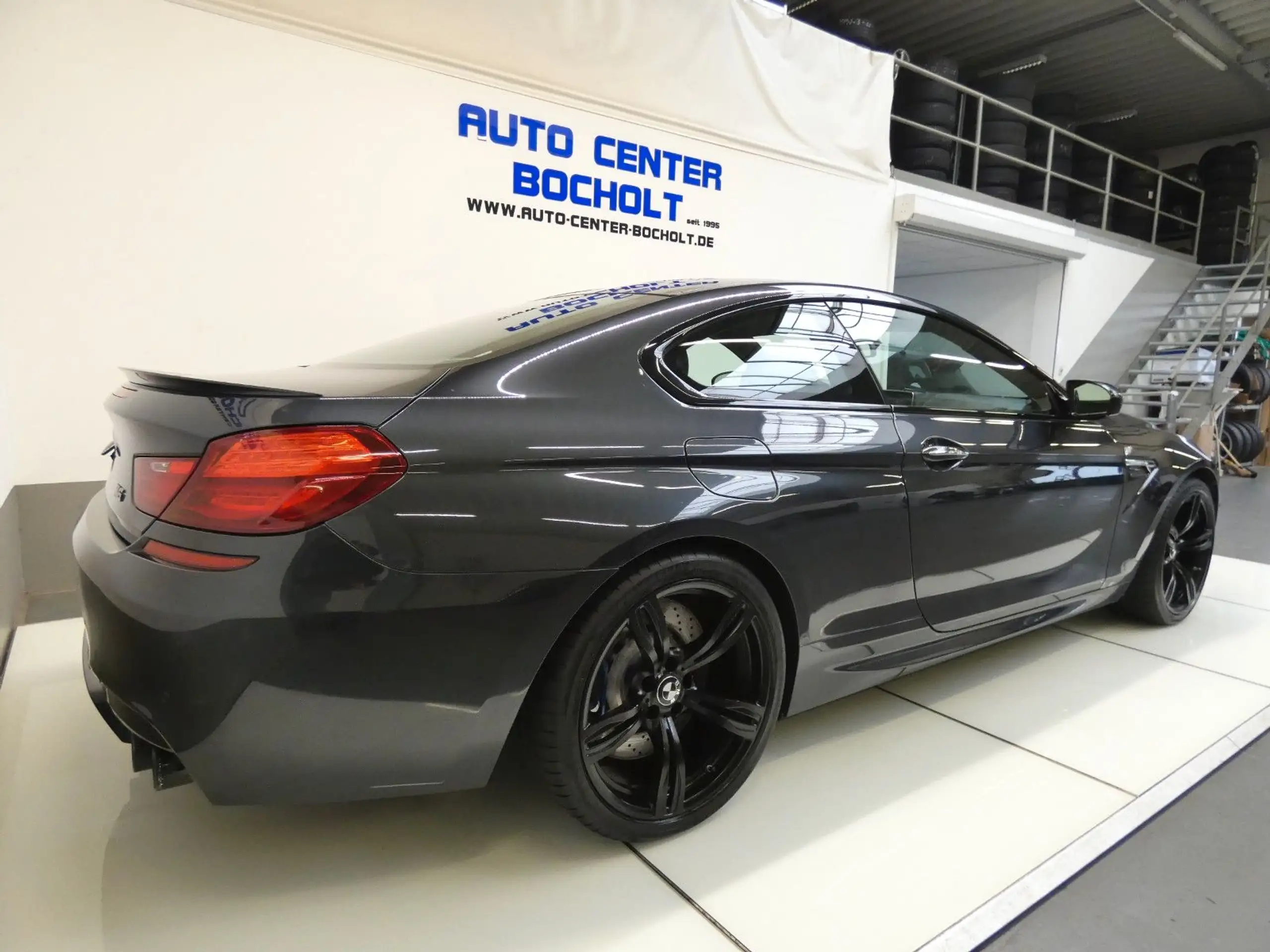 BMW - M6