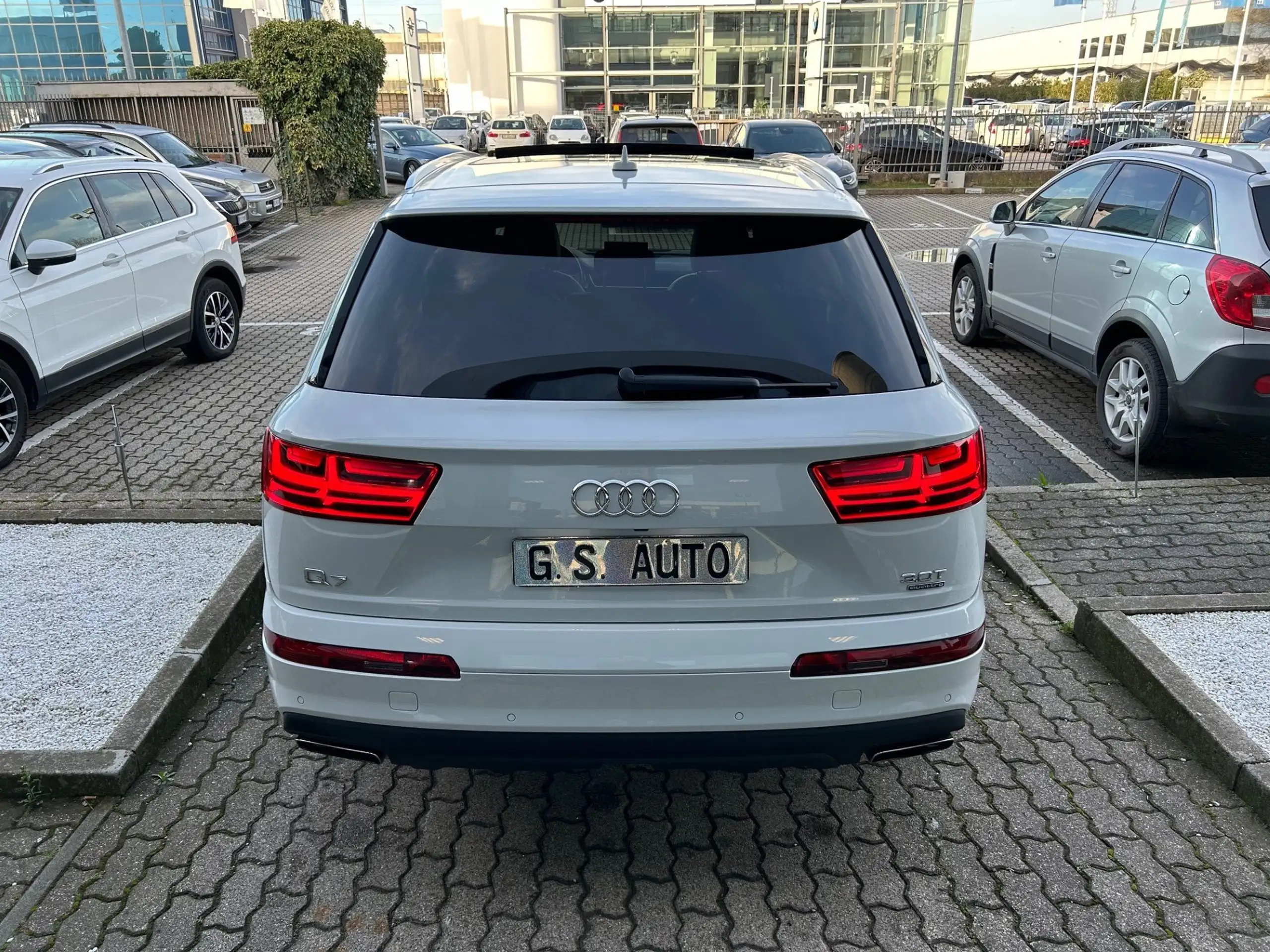 Audi - Q7