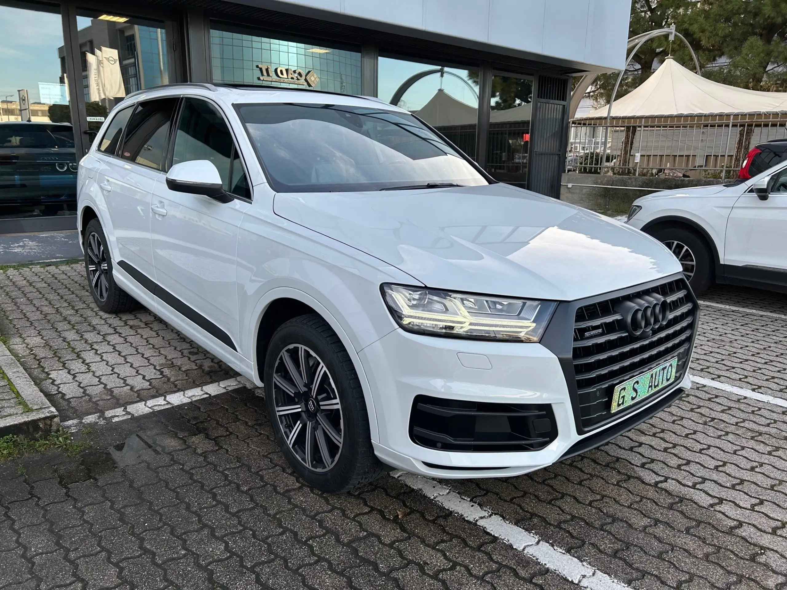 Audi - Q7