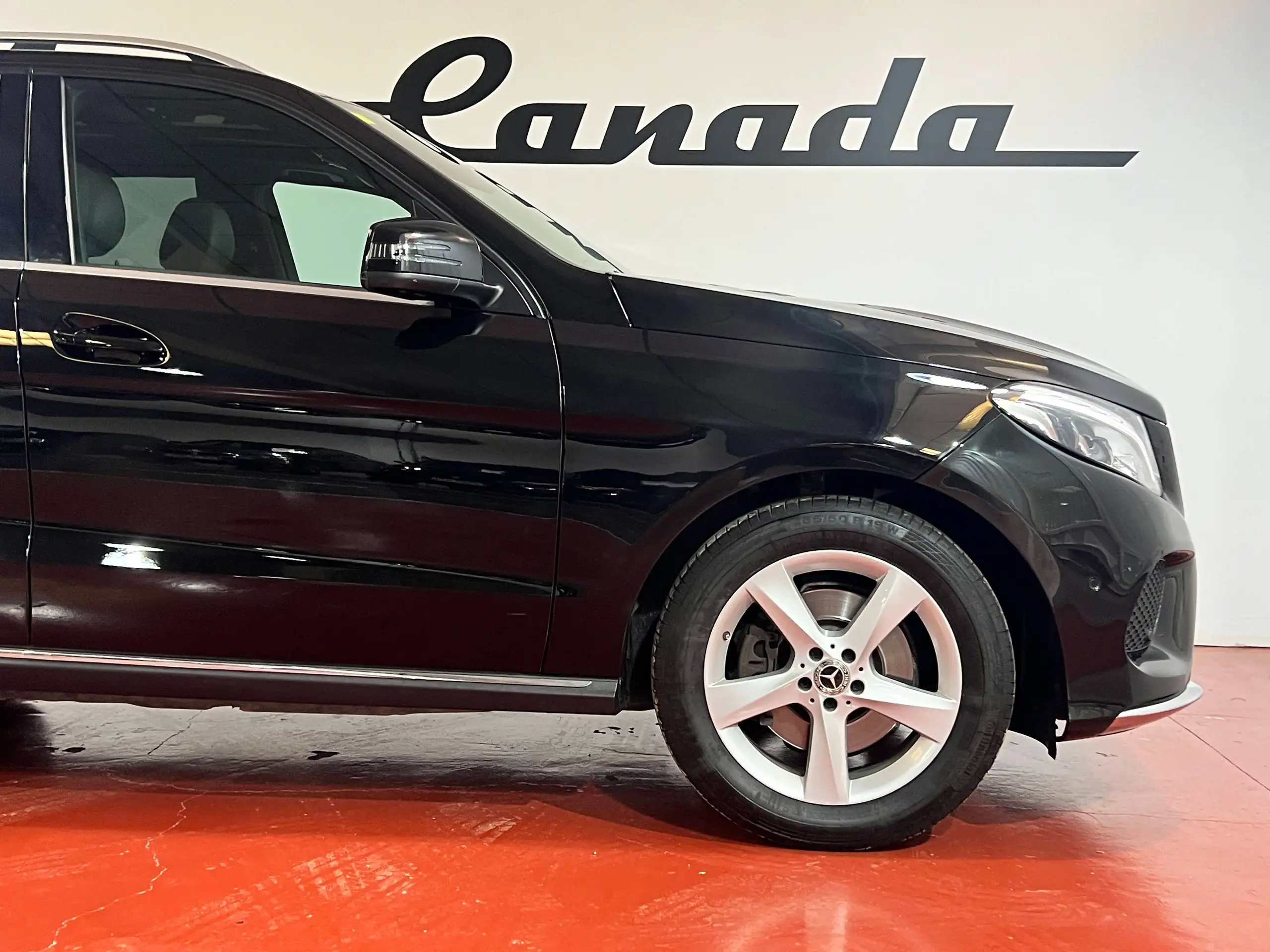 Mercedes-Benz - GLE 43 AMG