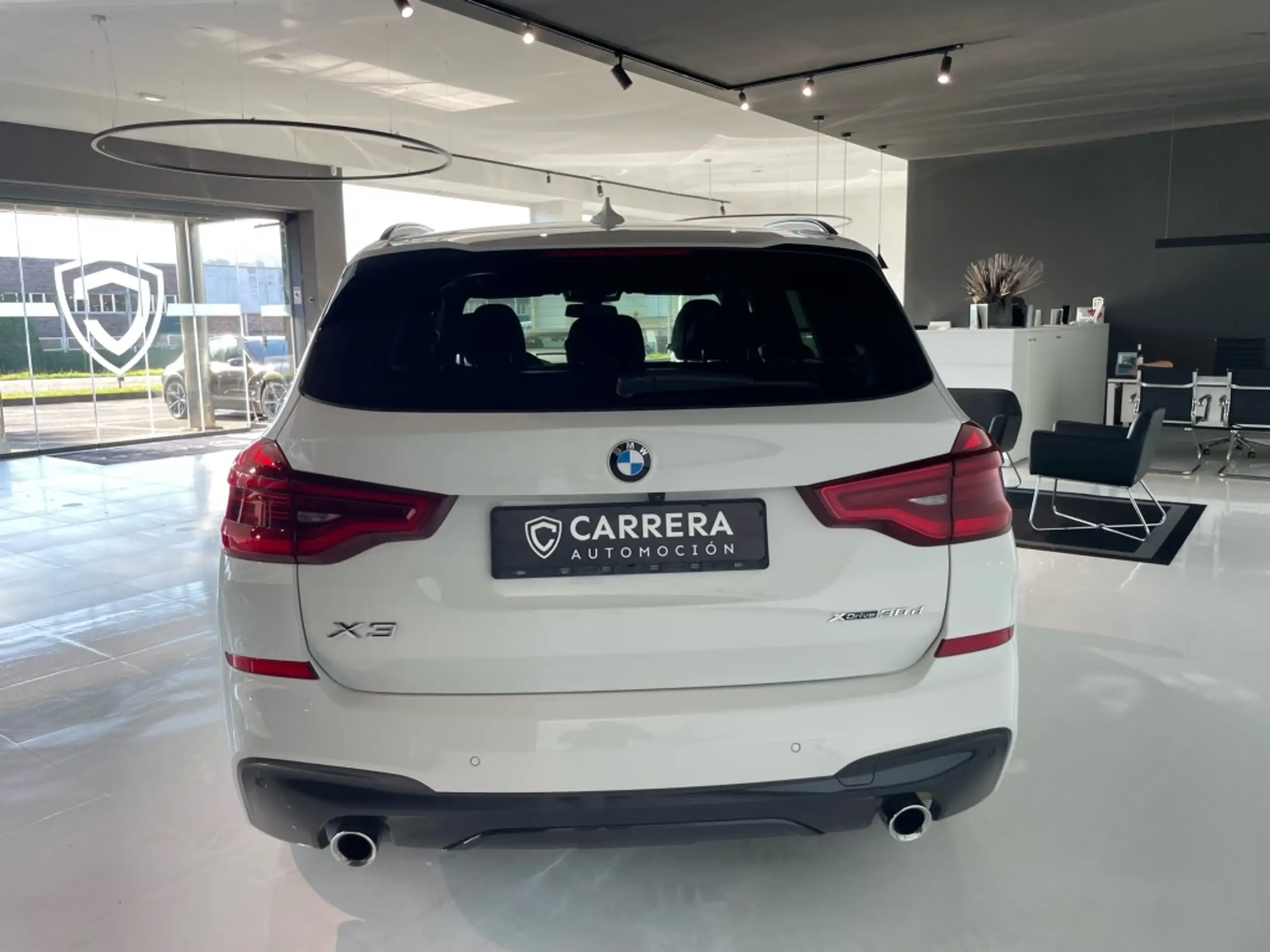 BMW - X3