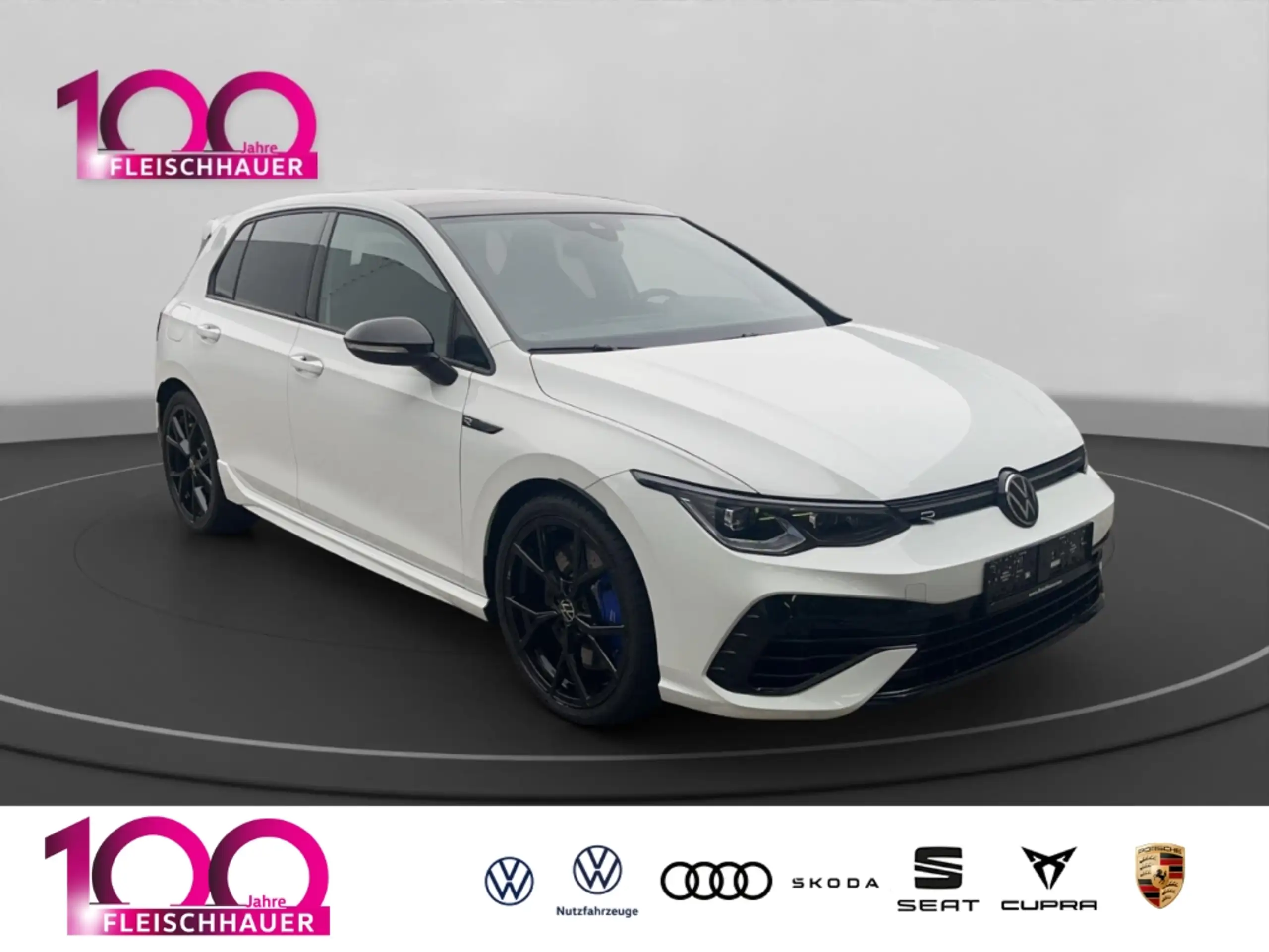 Volkswagen - Golf R