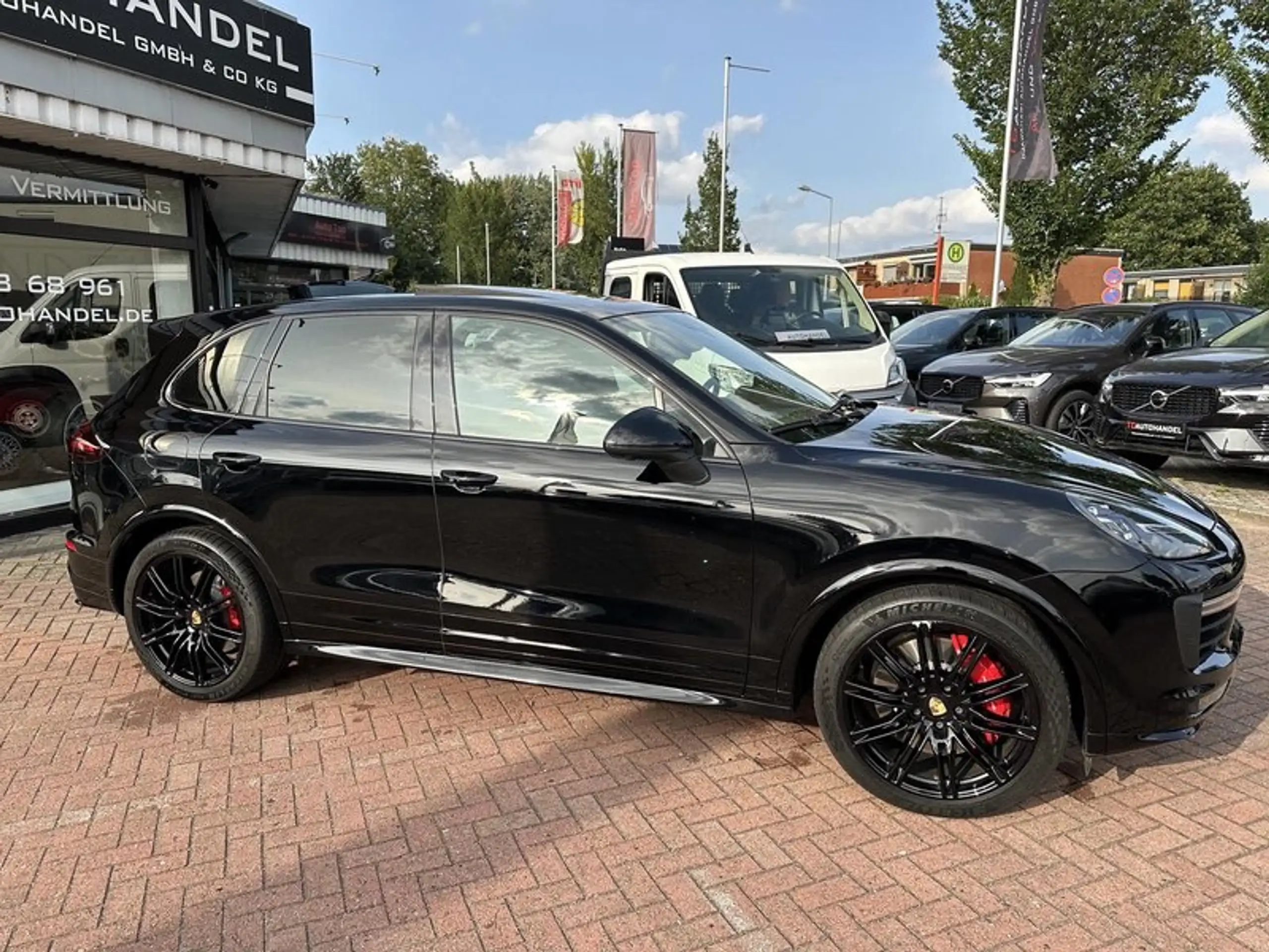 Porsche - Cayenne