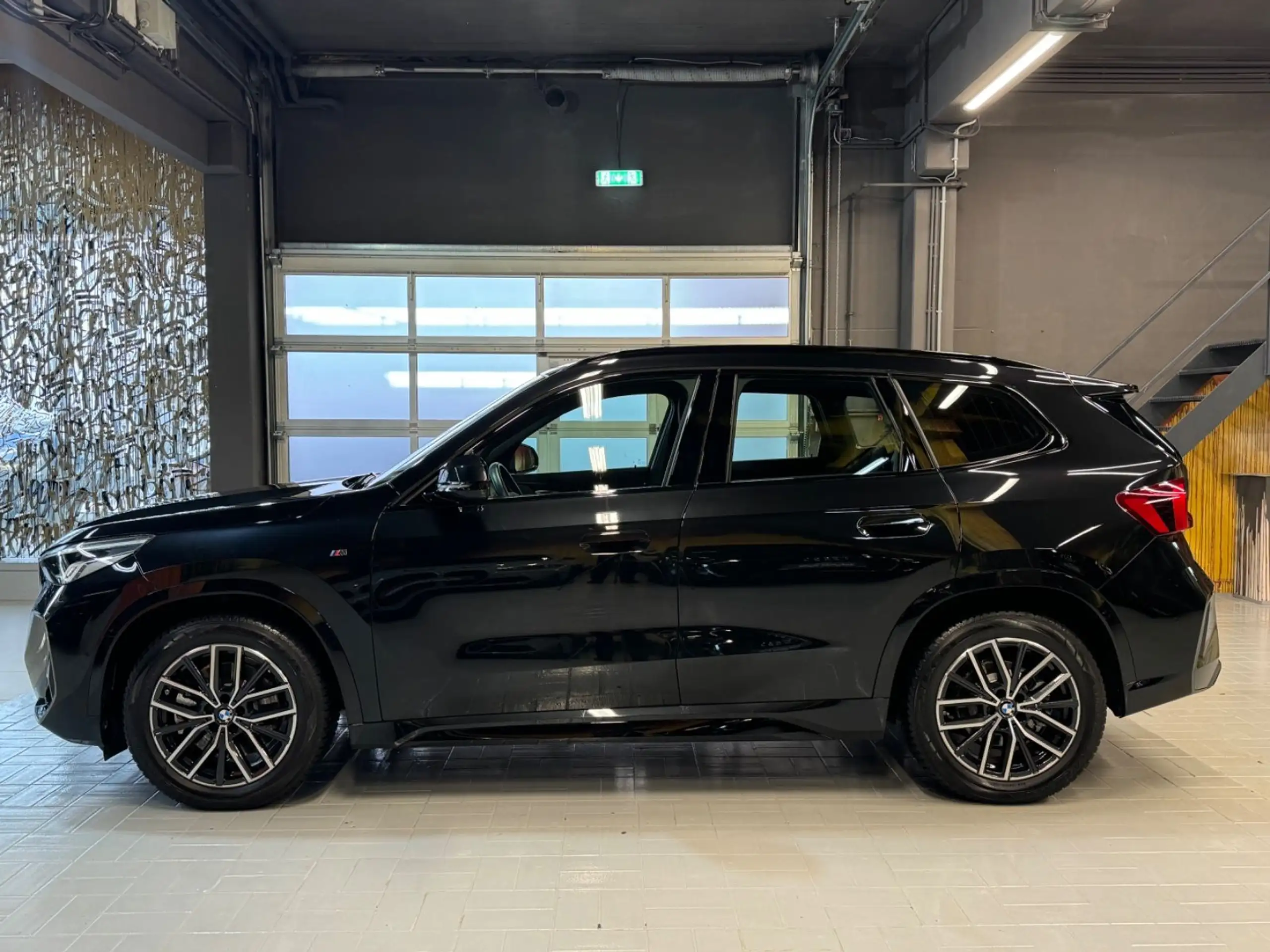 BMW - X1