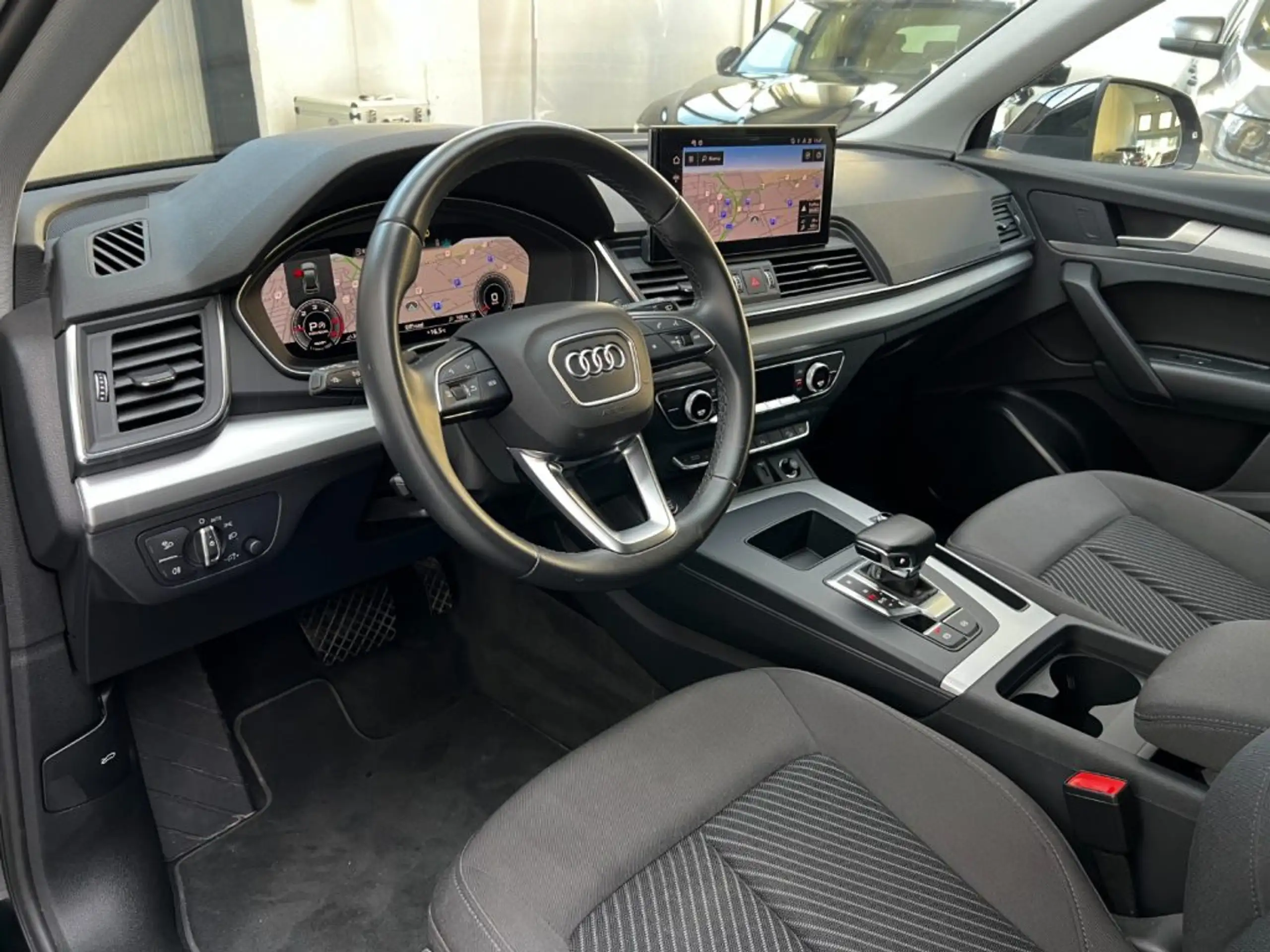 Audi - Q5