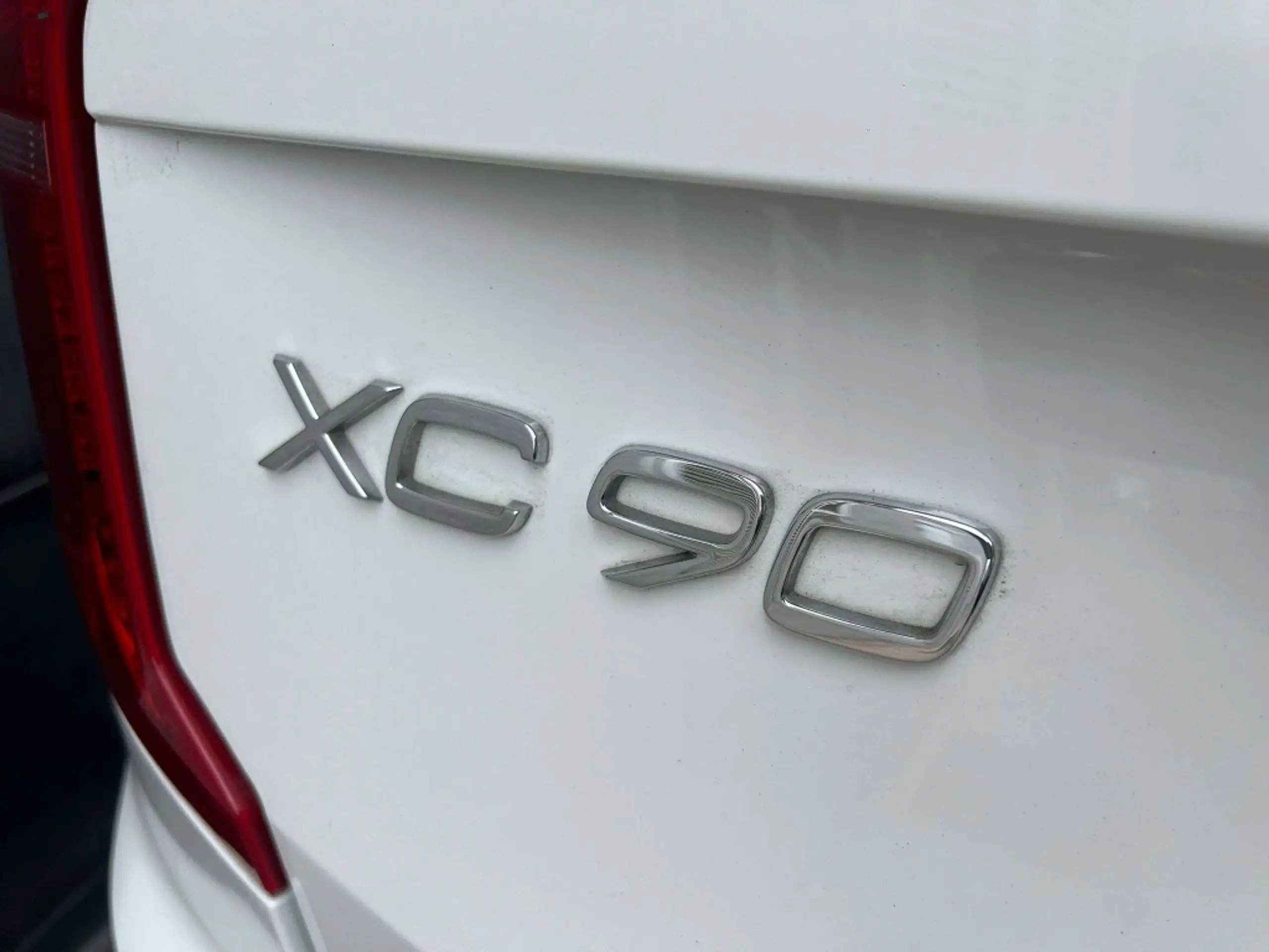 Volvo - XC90