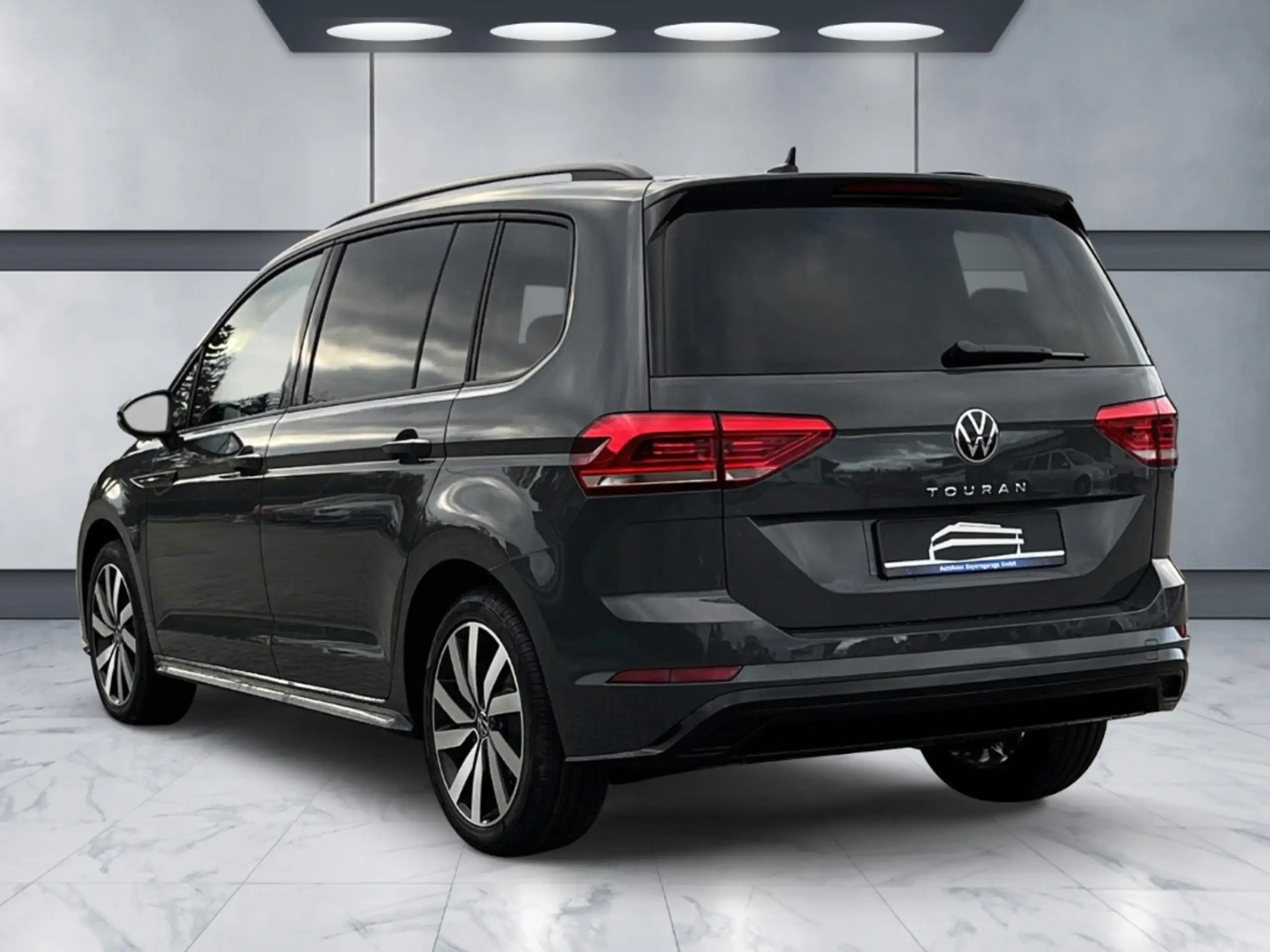 Volkswagen - Touran