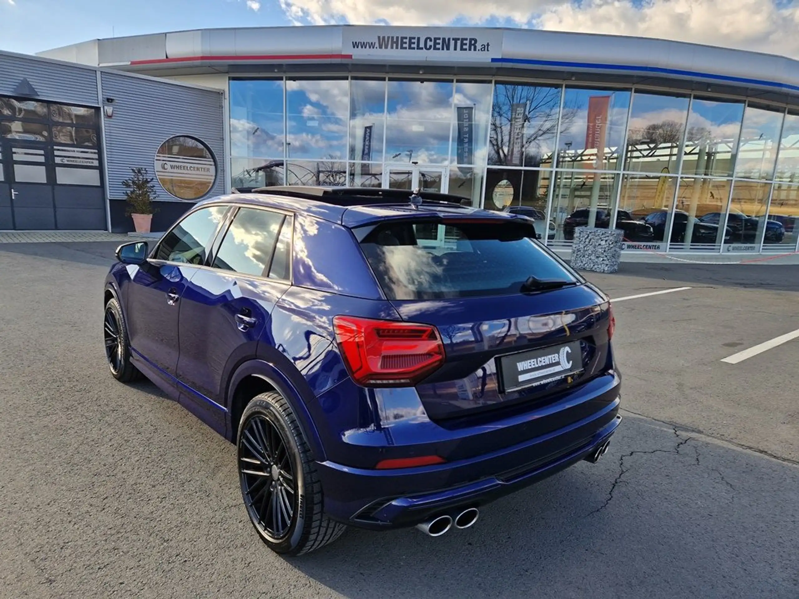 Audi - SQ2