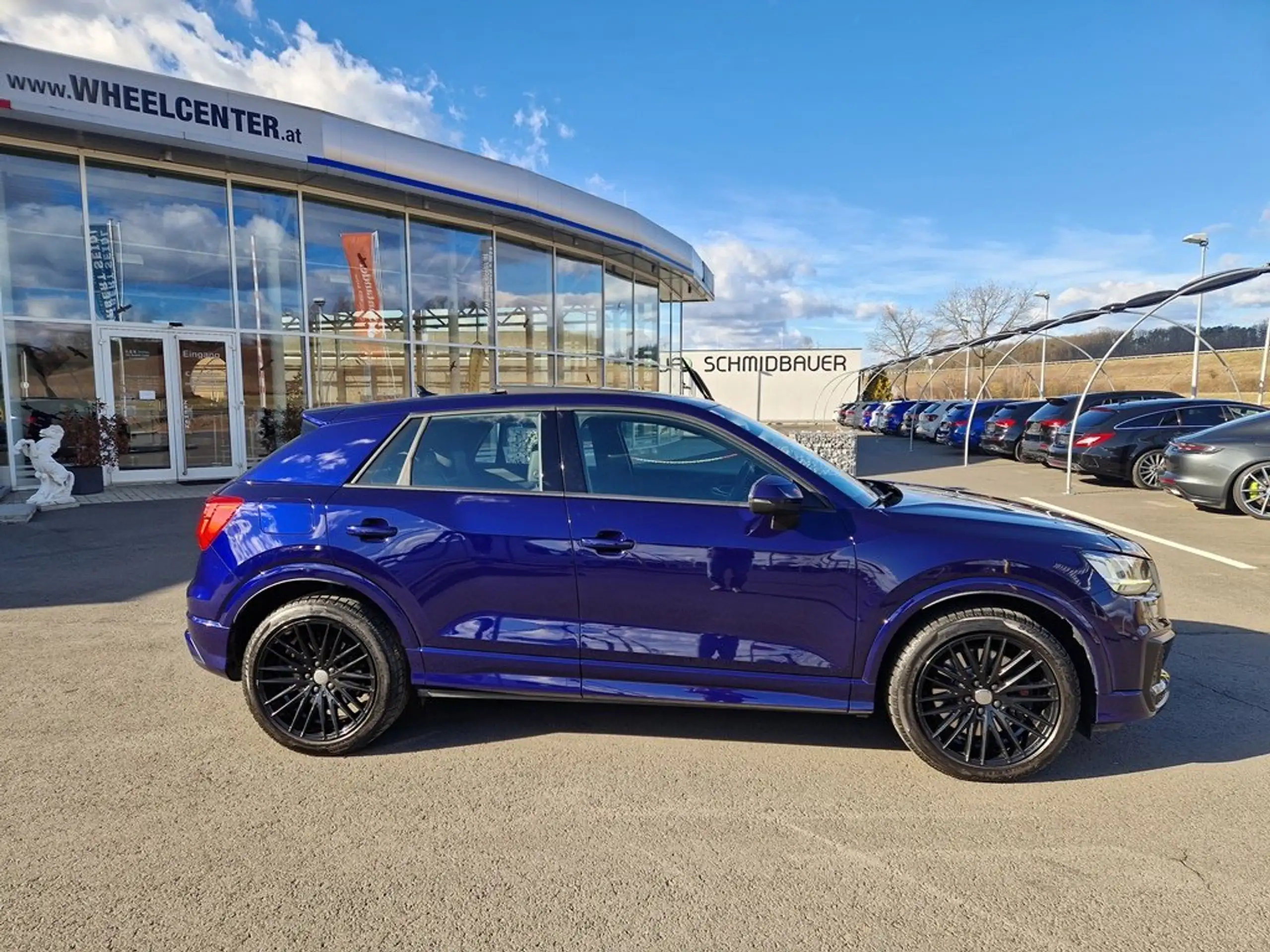 Audi - SQ2