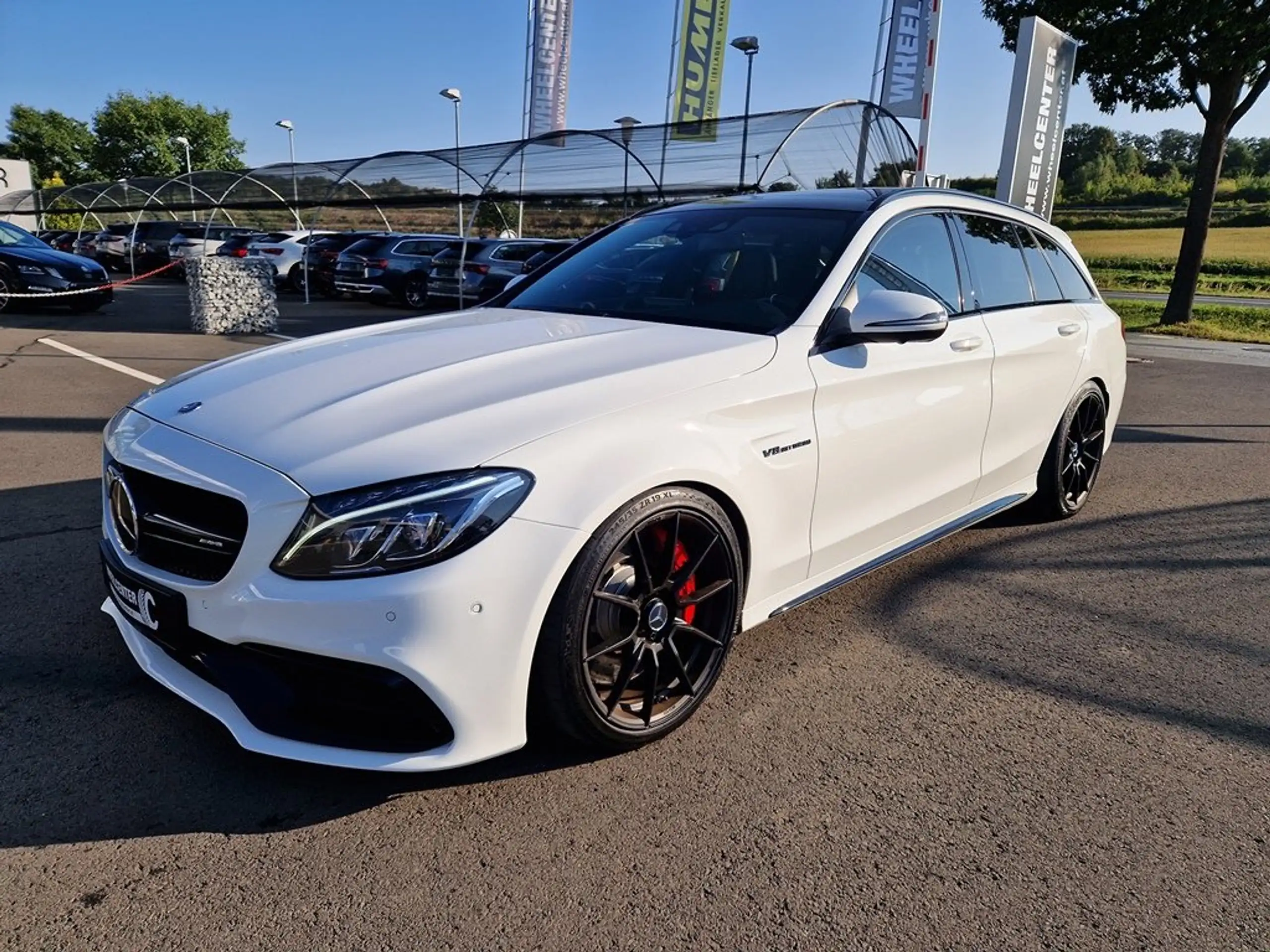 Mercedes-Benz - C 63 AMG