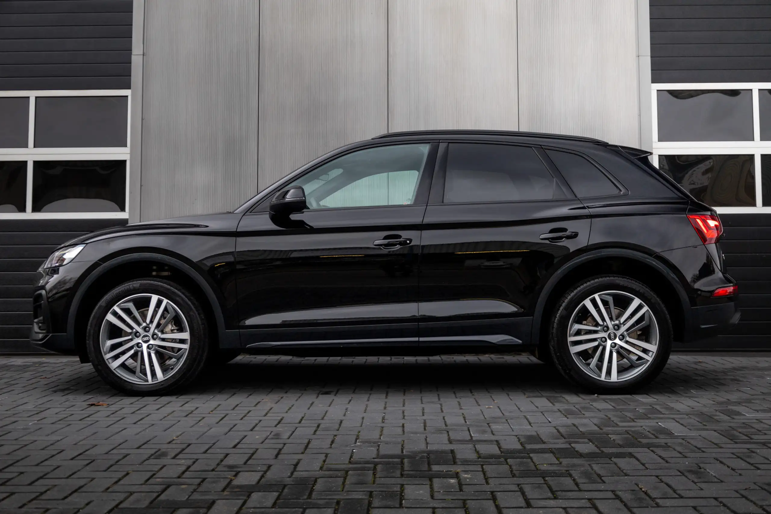 Audi - Q5