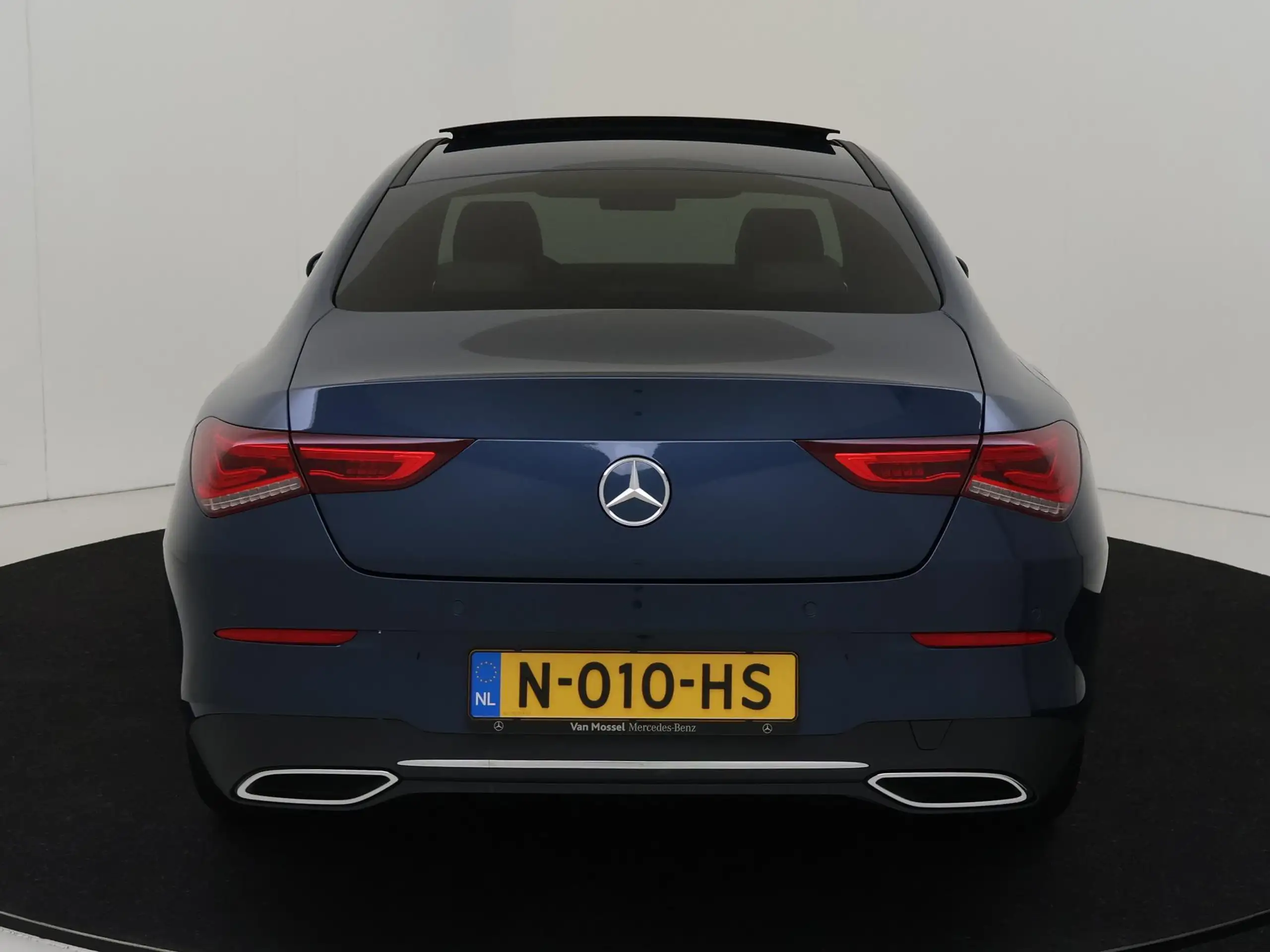 Mercedes-Benz - CLA 250