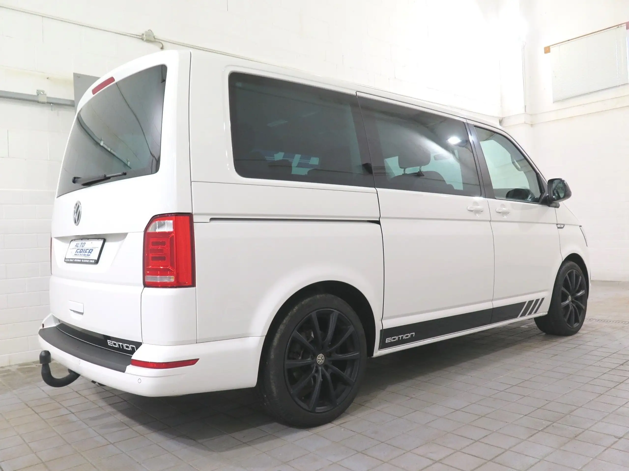 Volkswagen - T6 Multivan