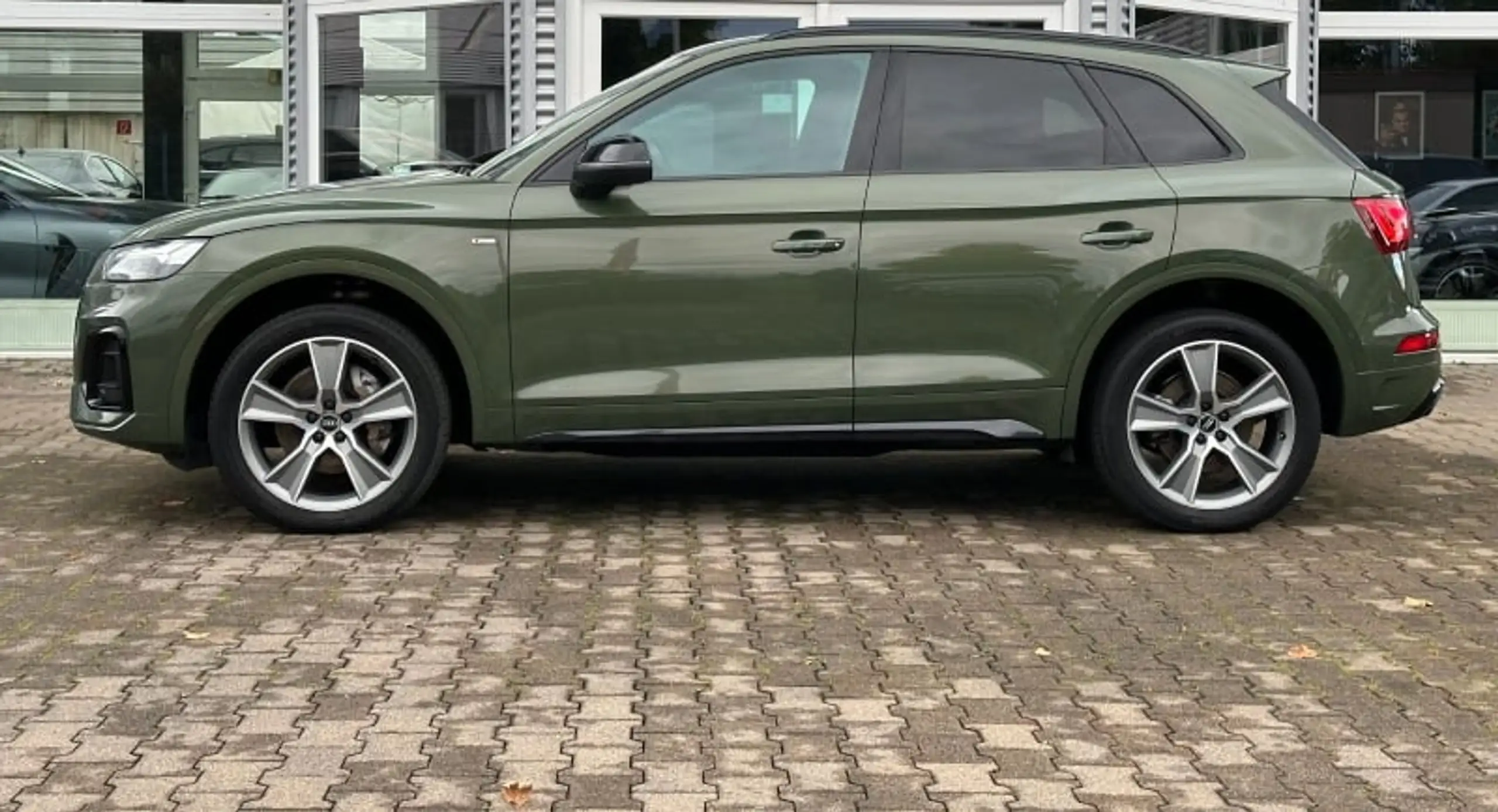 Audi - Q5