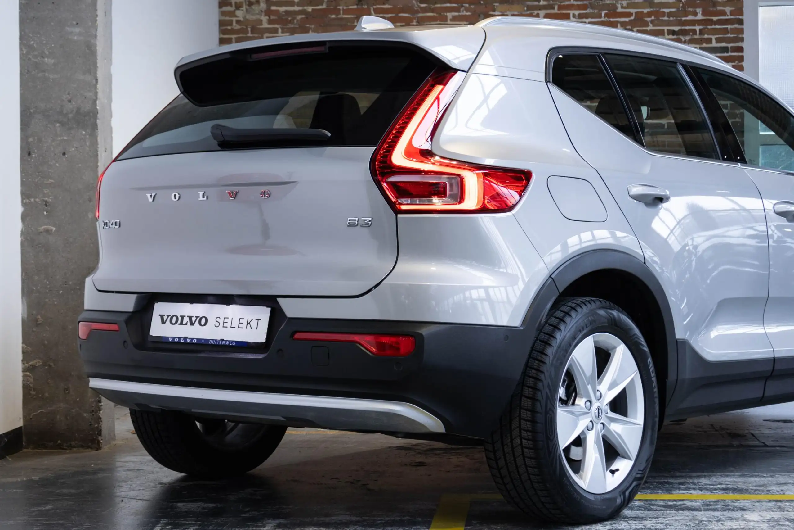 Volvo - XC40