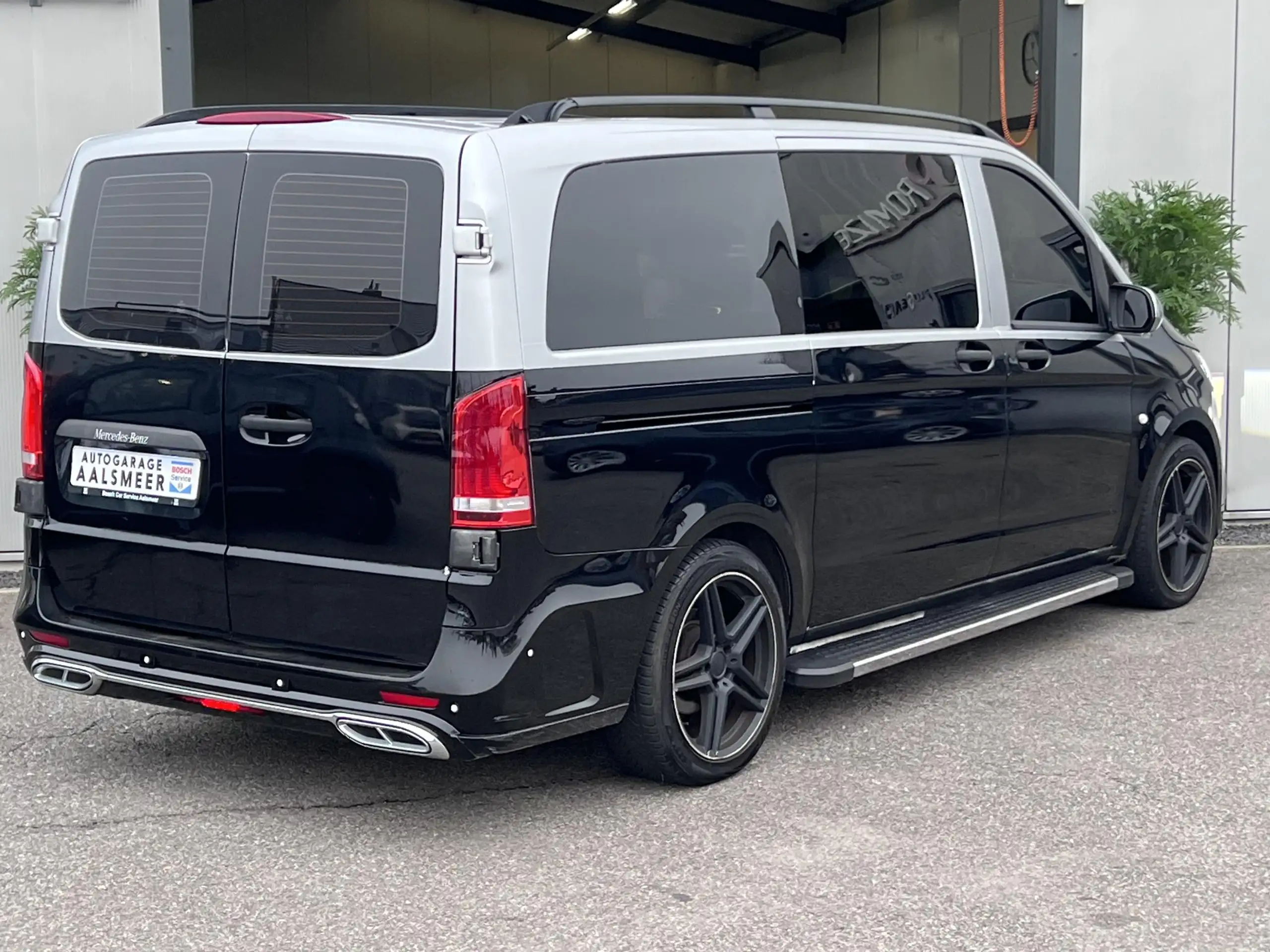 Mercedes-Benz - Vito