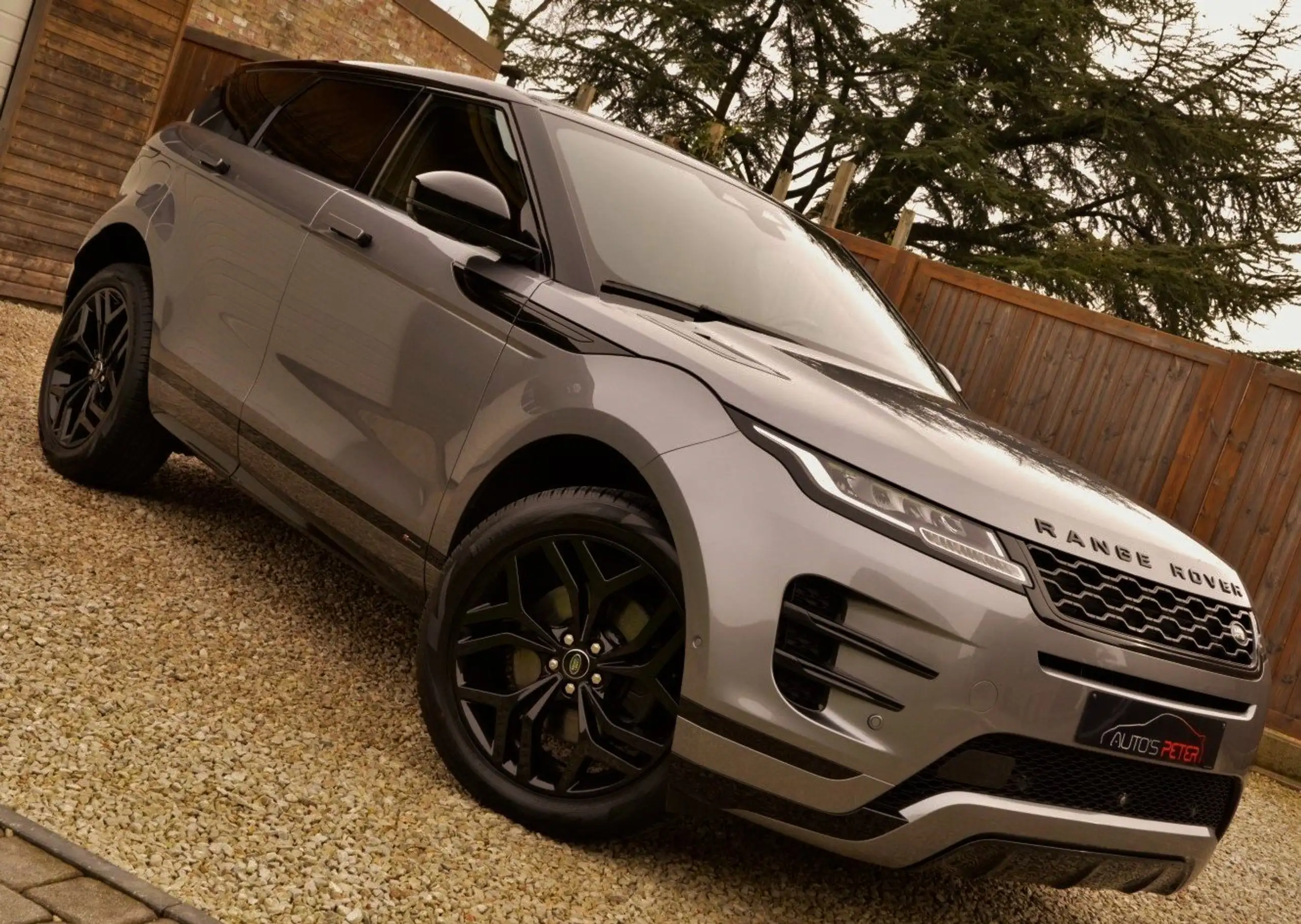 Land Rover - Range Rover Evoque