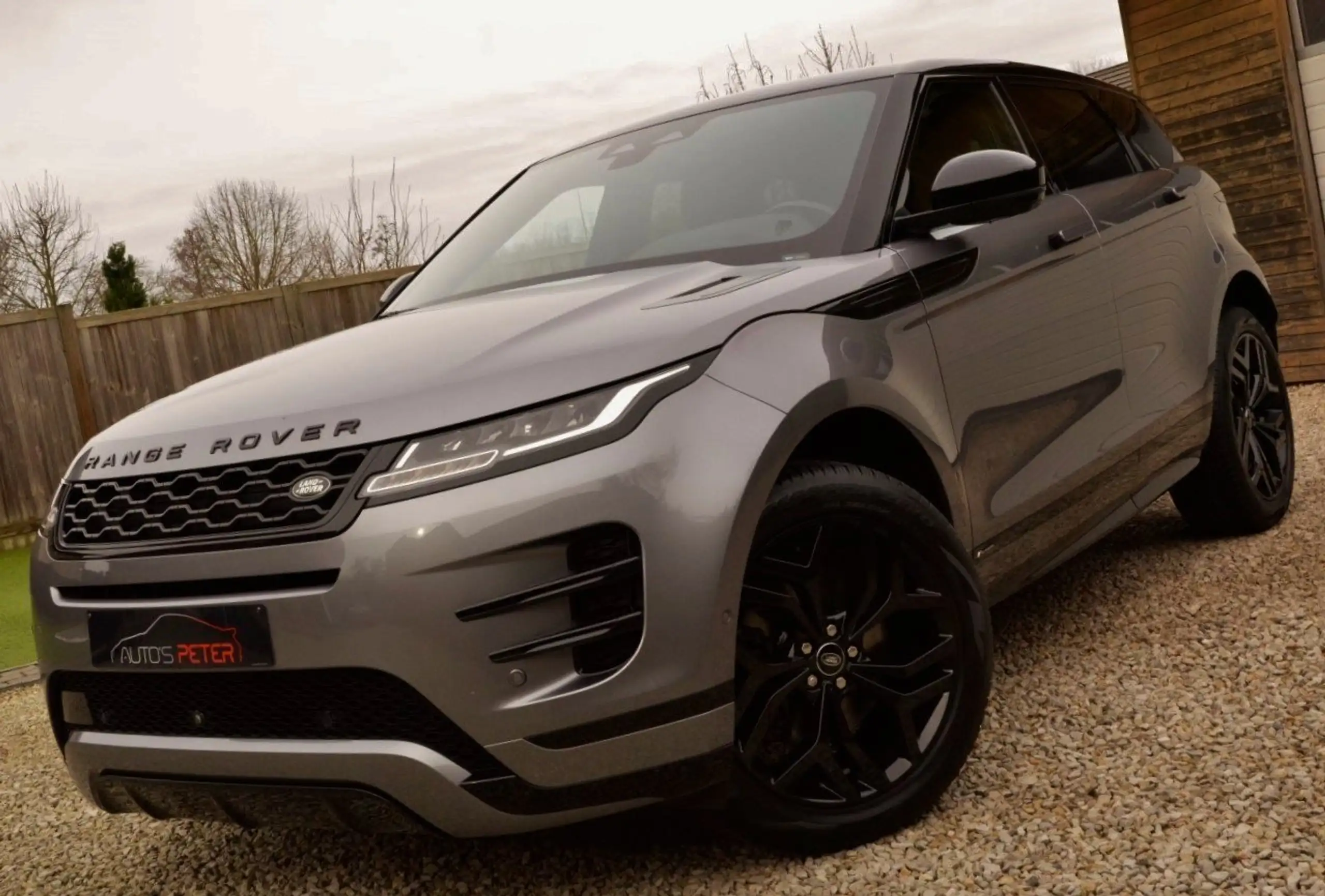 Land Rover - Range Rover Evoque