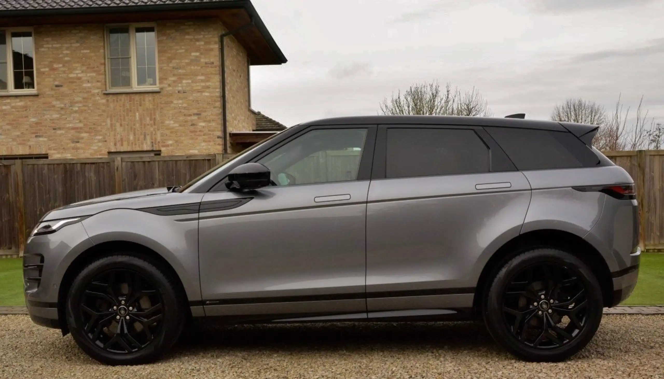 Land Rover Range Rover Evoque 2021