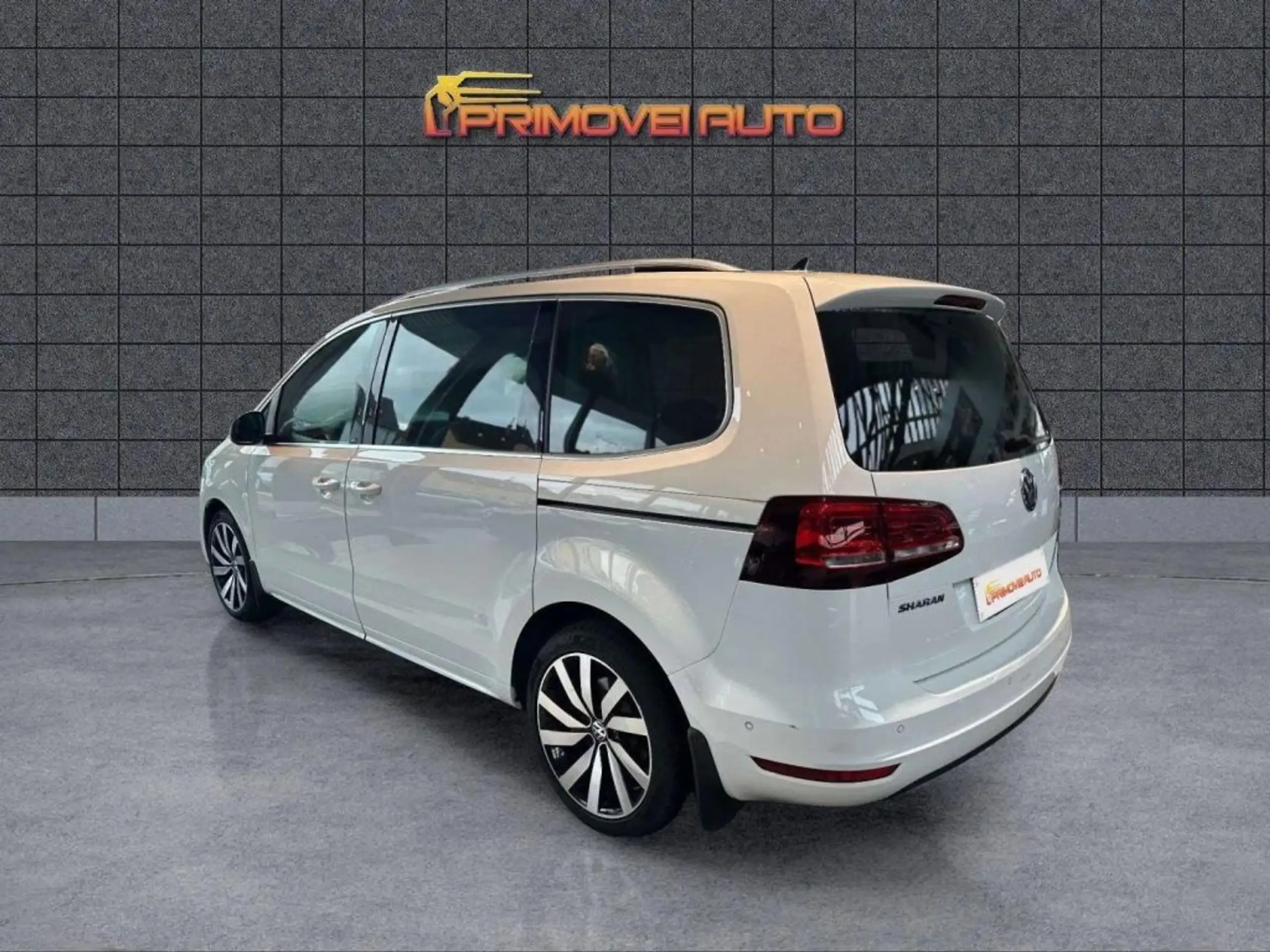 Volkswagen - Sharan