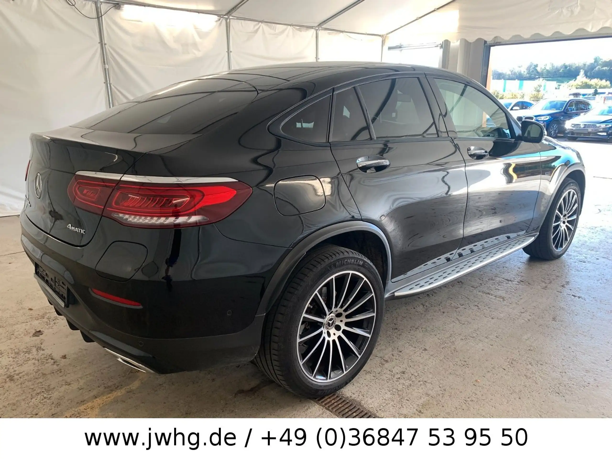 Mercedes-Benz - GLC 300