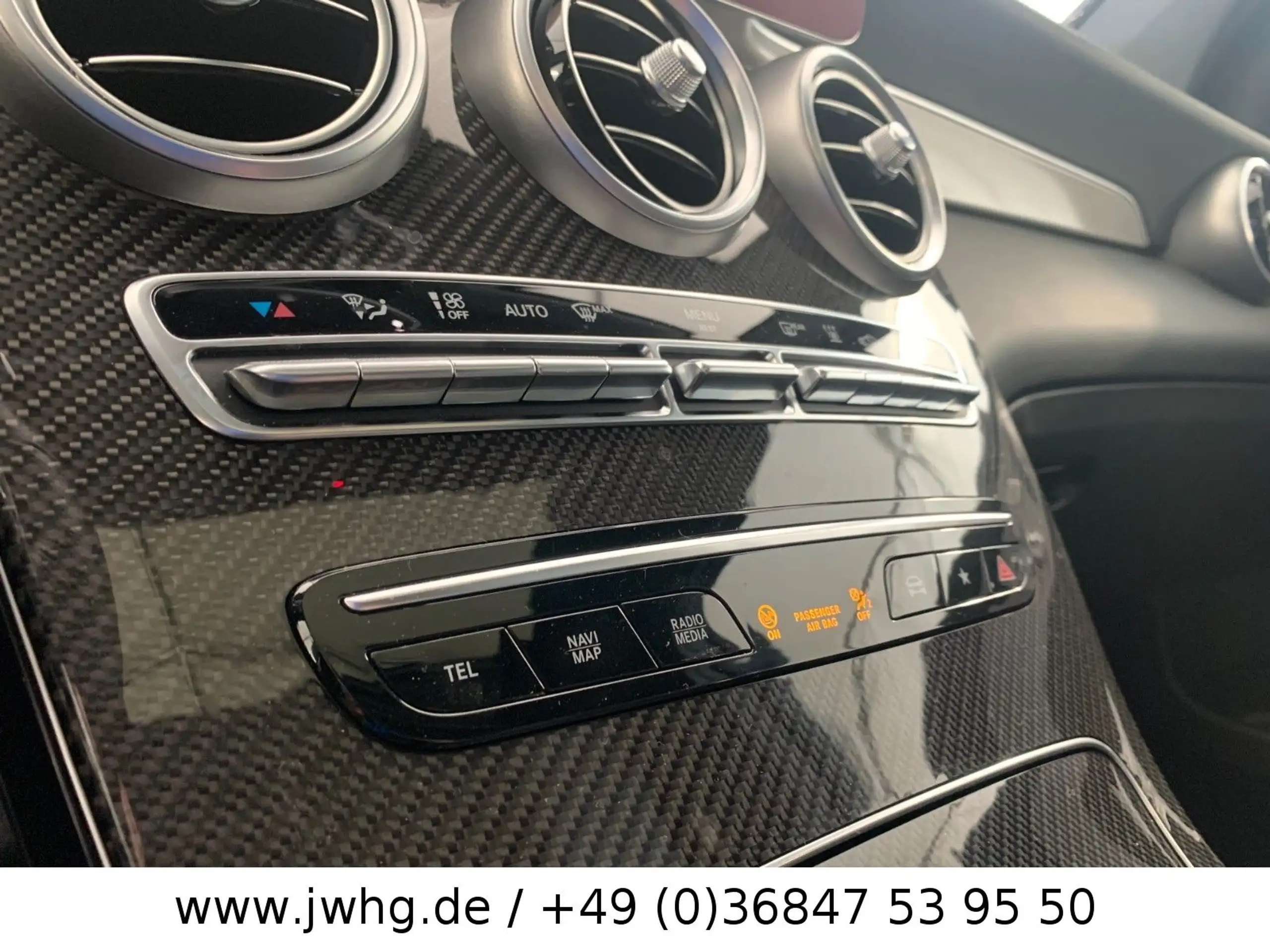 Mercedes-Benz - GLC 300