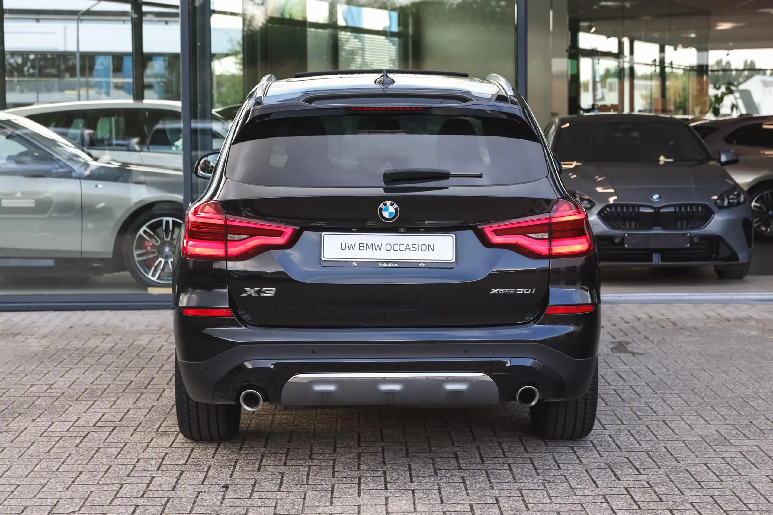 BMW - X3