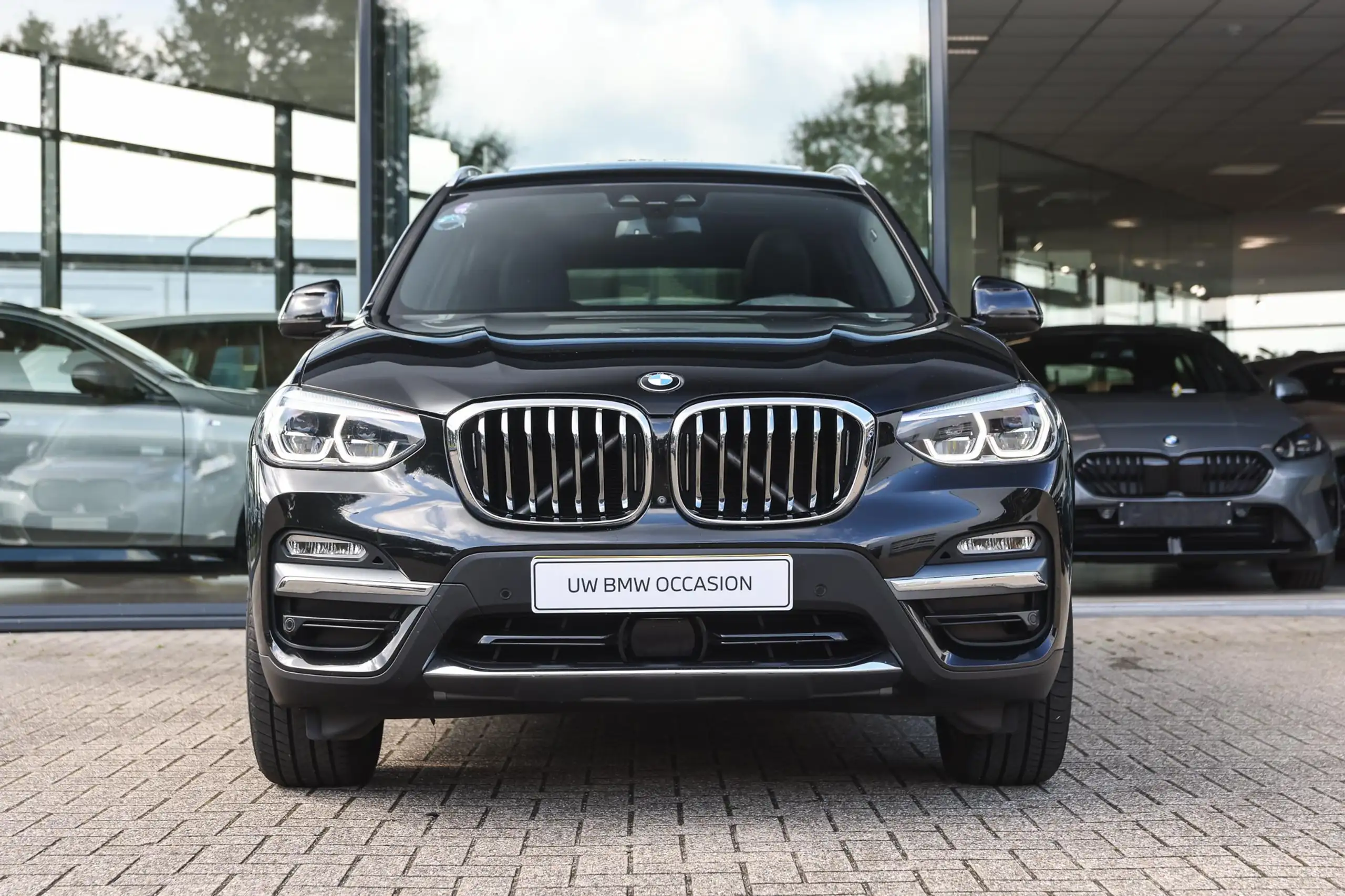 BMW - X3