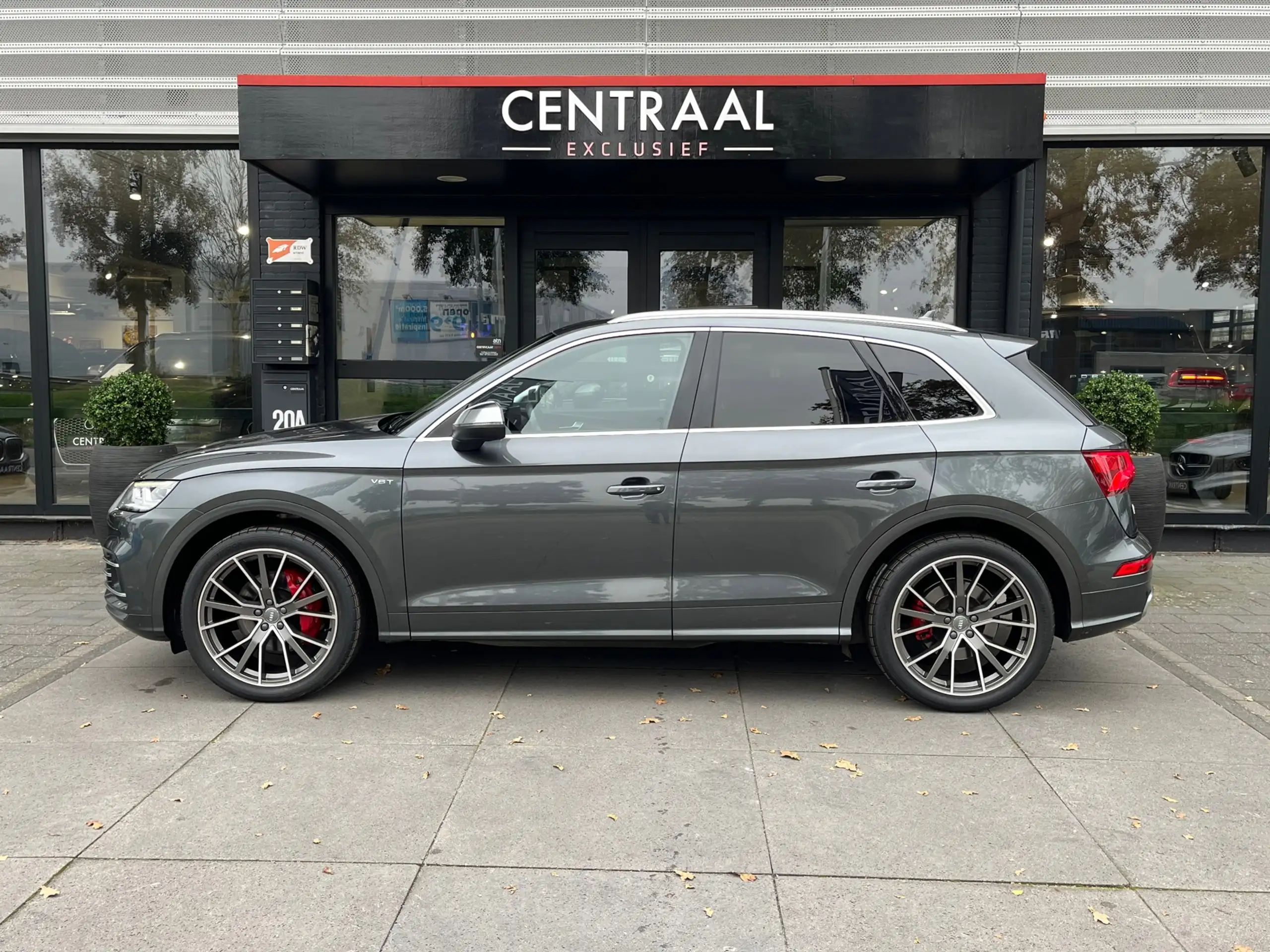 Audi - SQ5