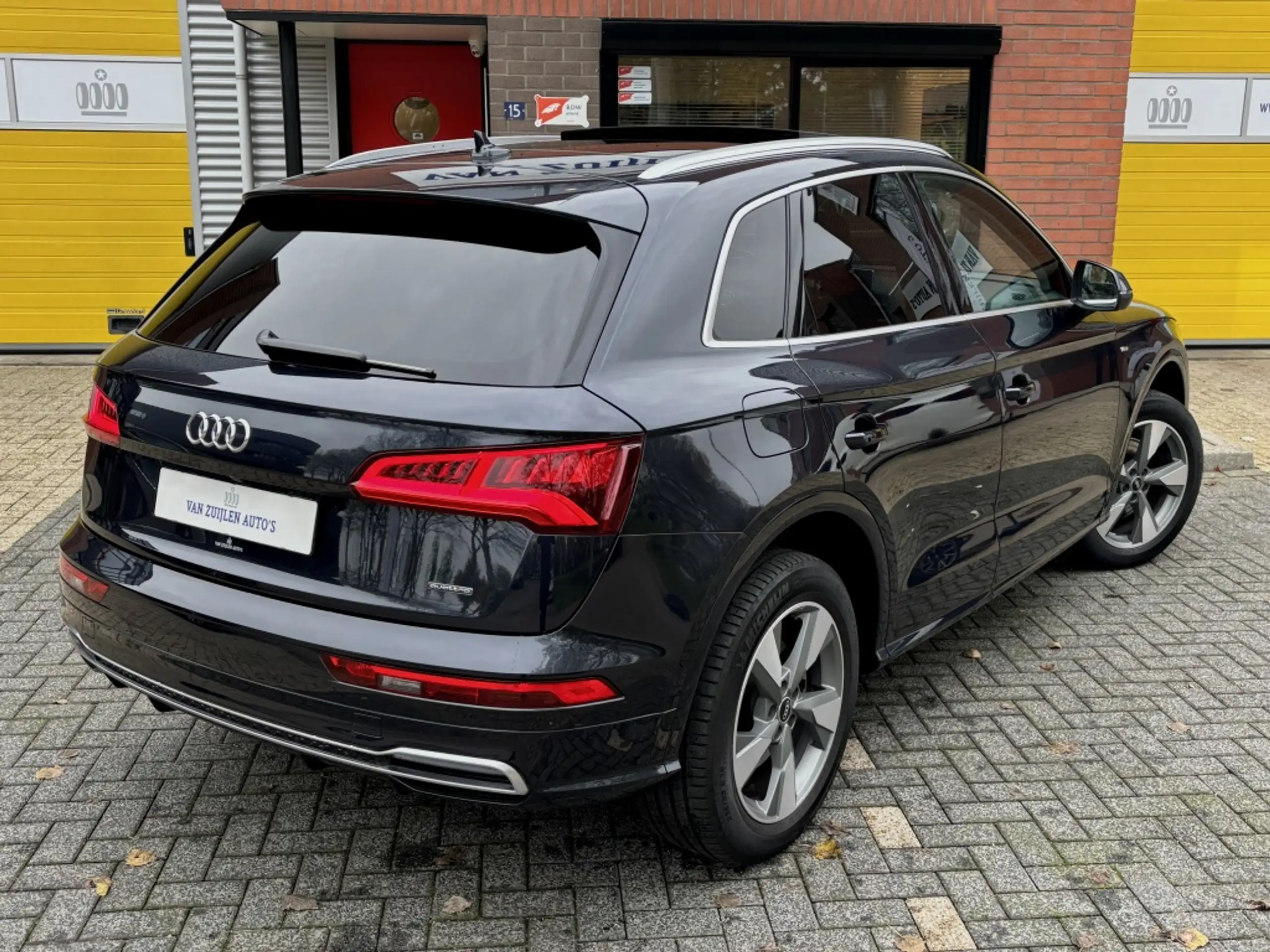 Audi - Q5