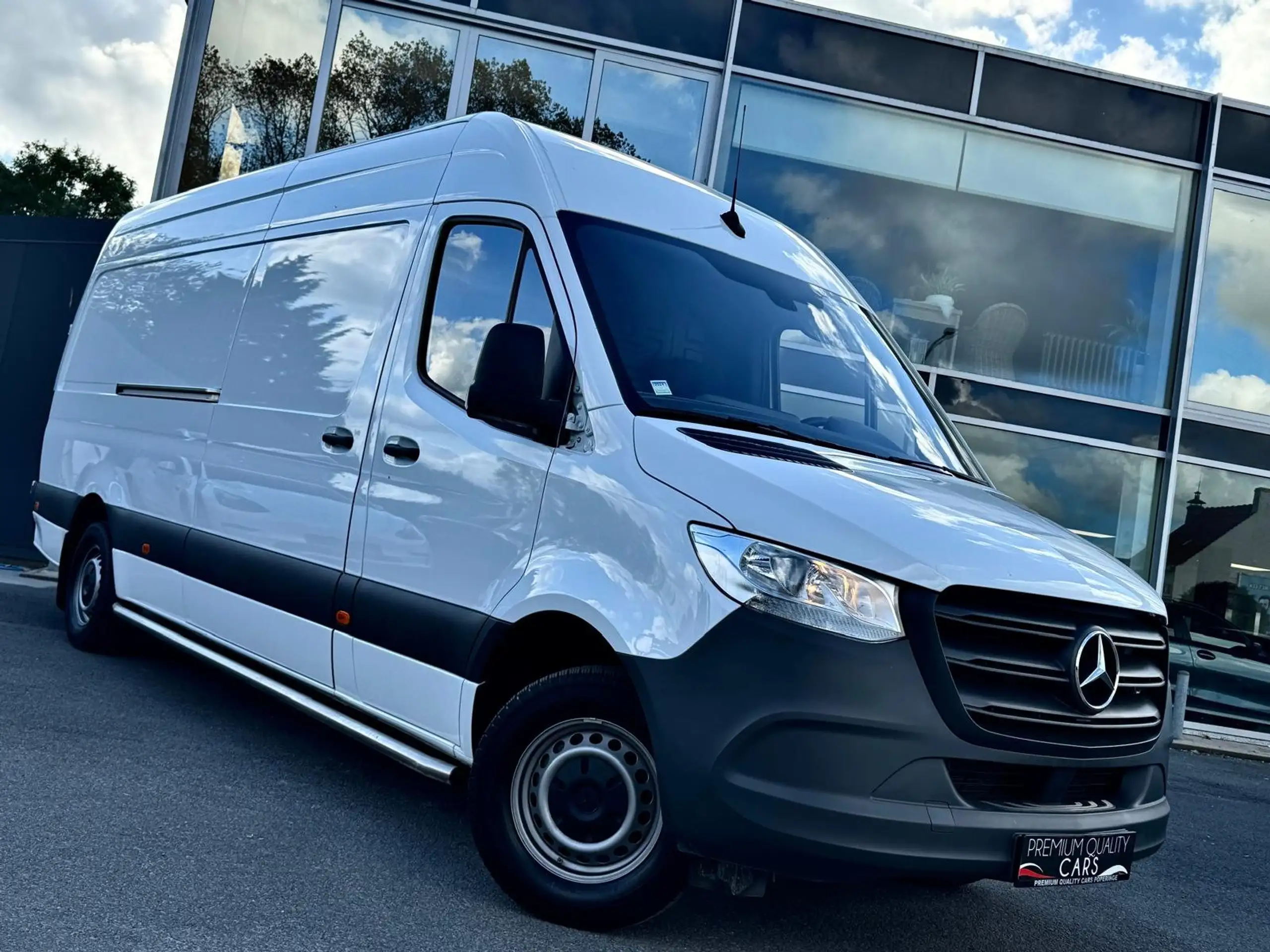 Mercedes-Benz - Sprinter