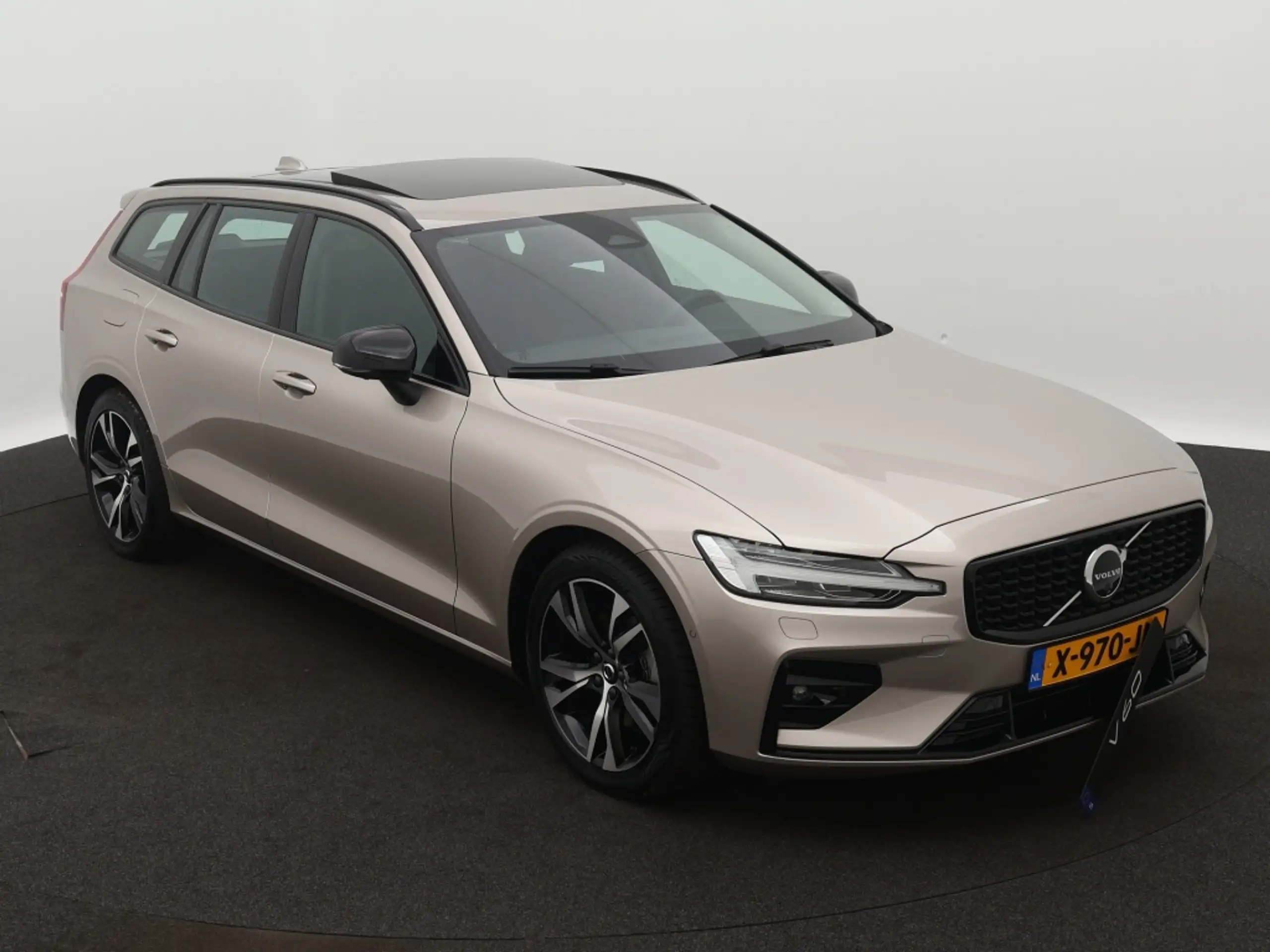 Volvo - V60