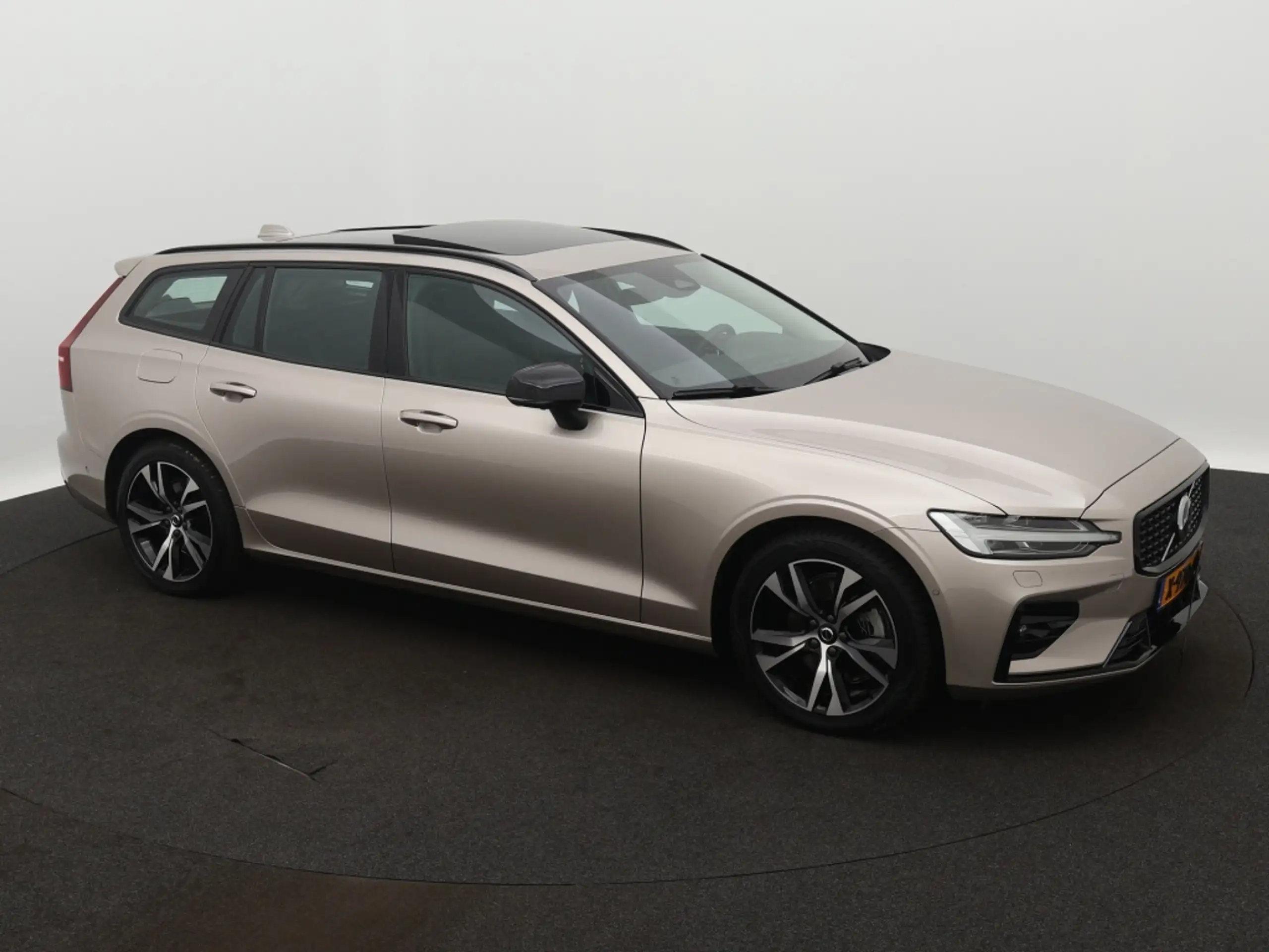 Volvo - V60