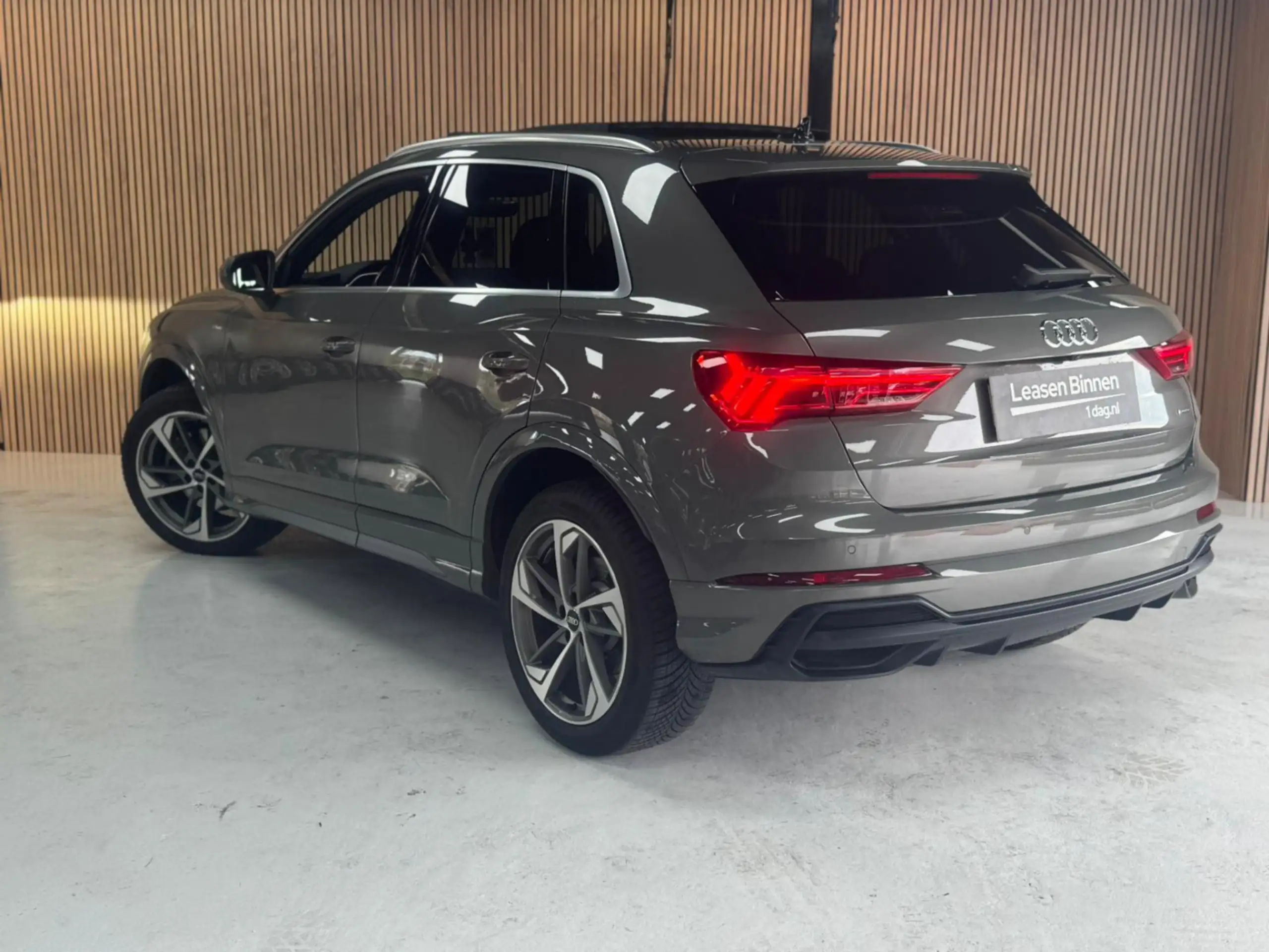 Audi - Q3