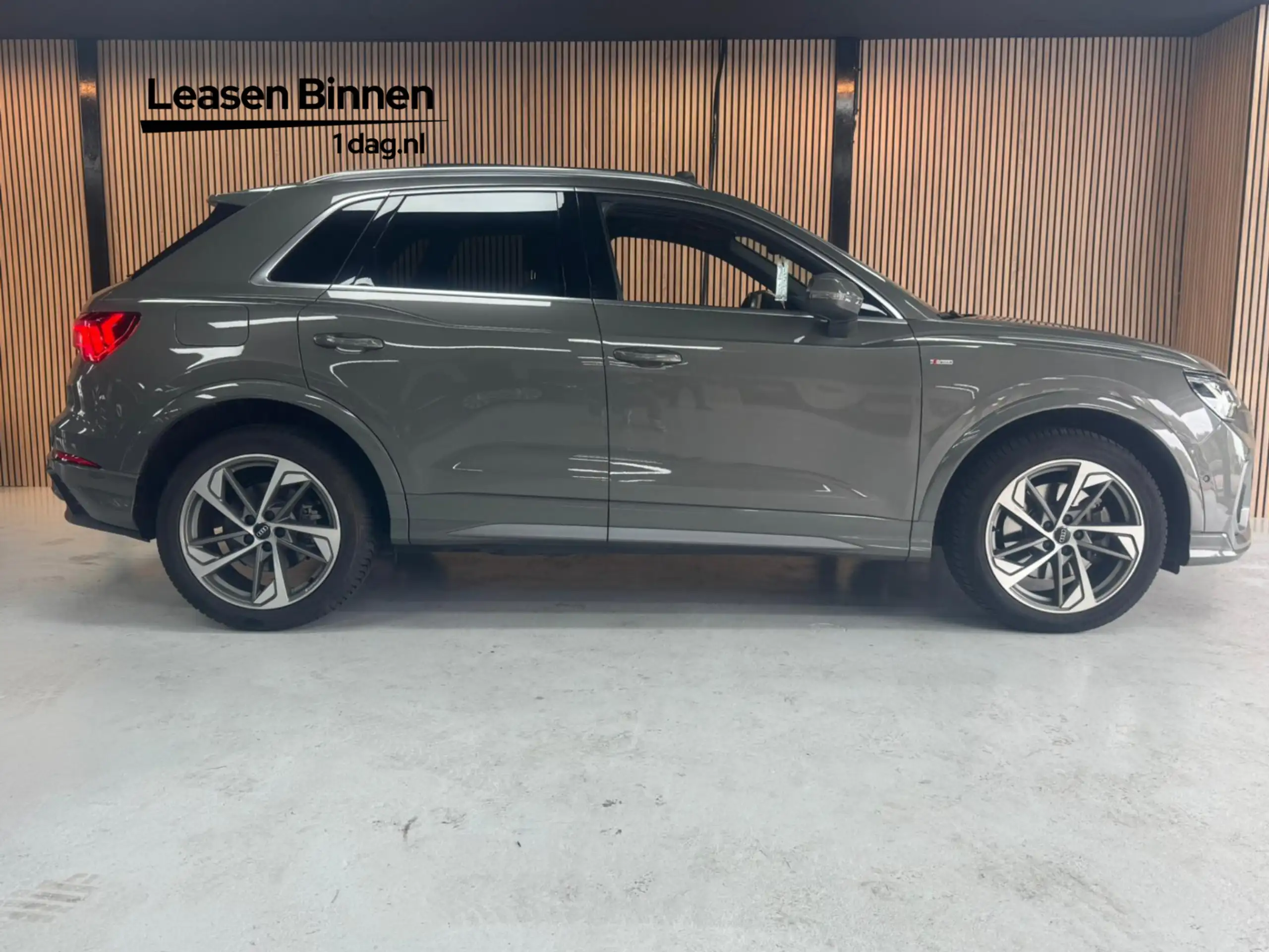 Audi - Q3