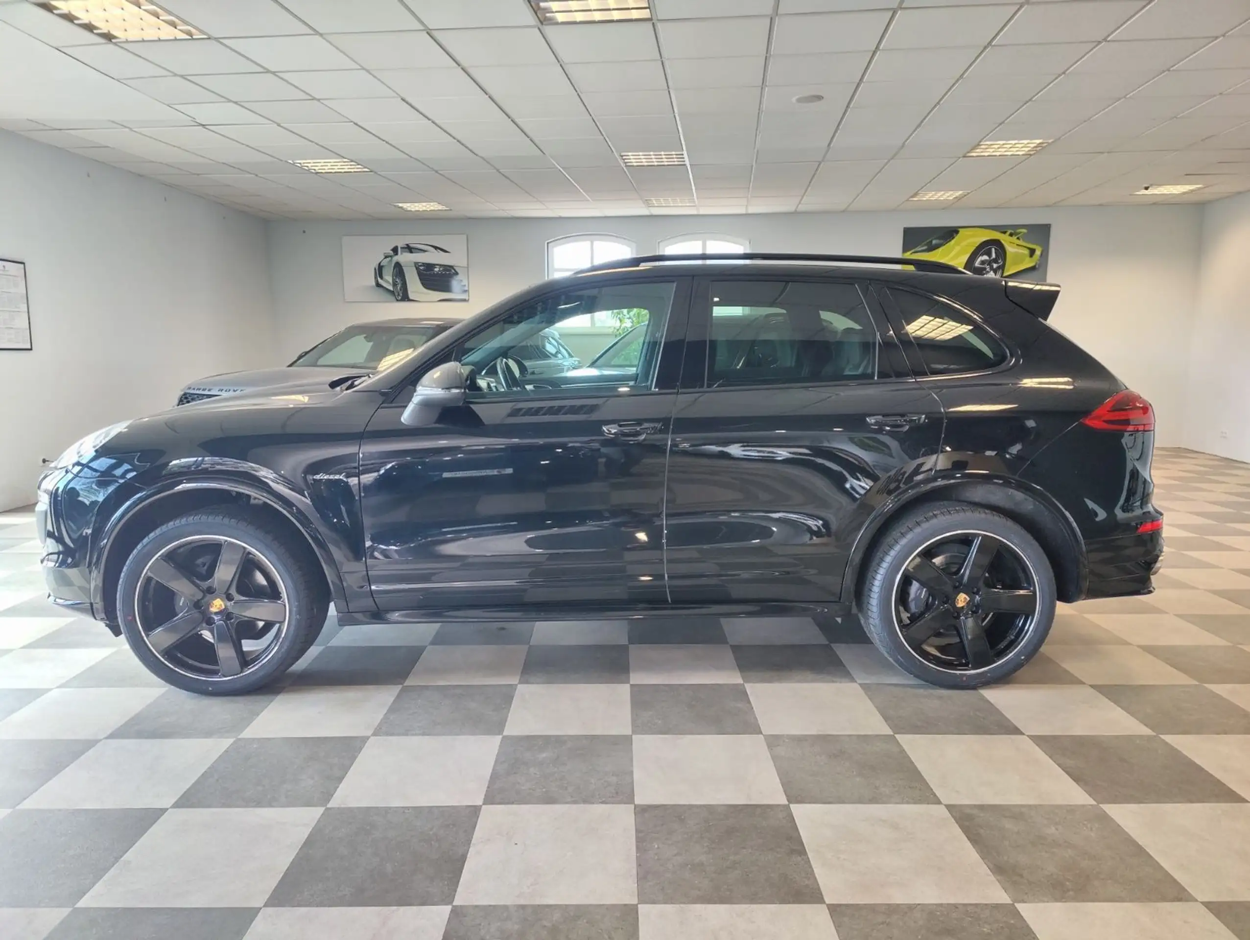 Porsche - Cayenne