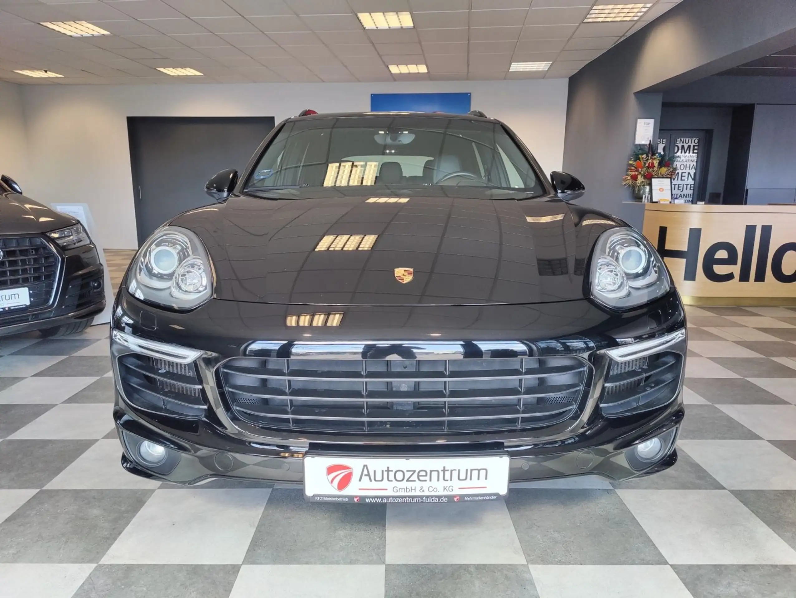 Porsche - Cayenne