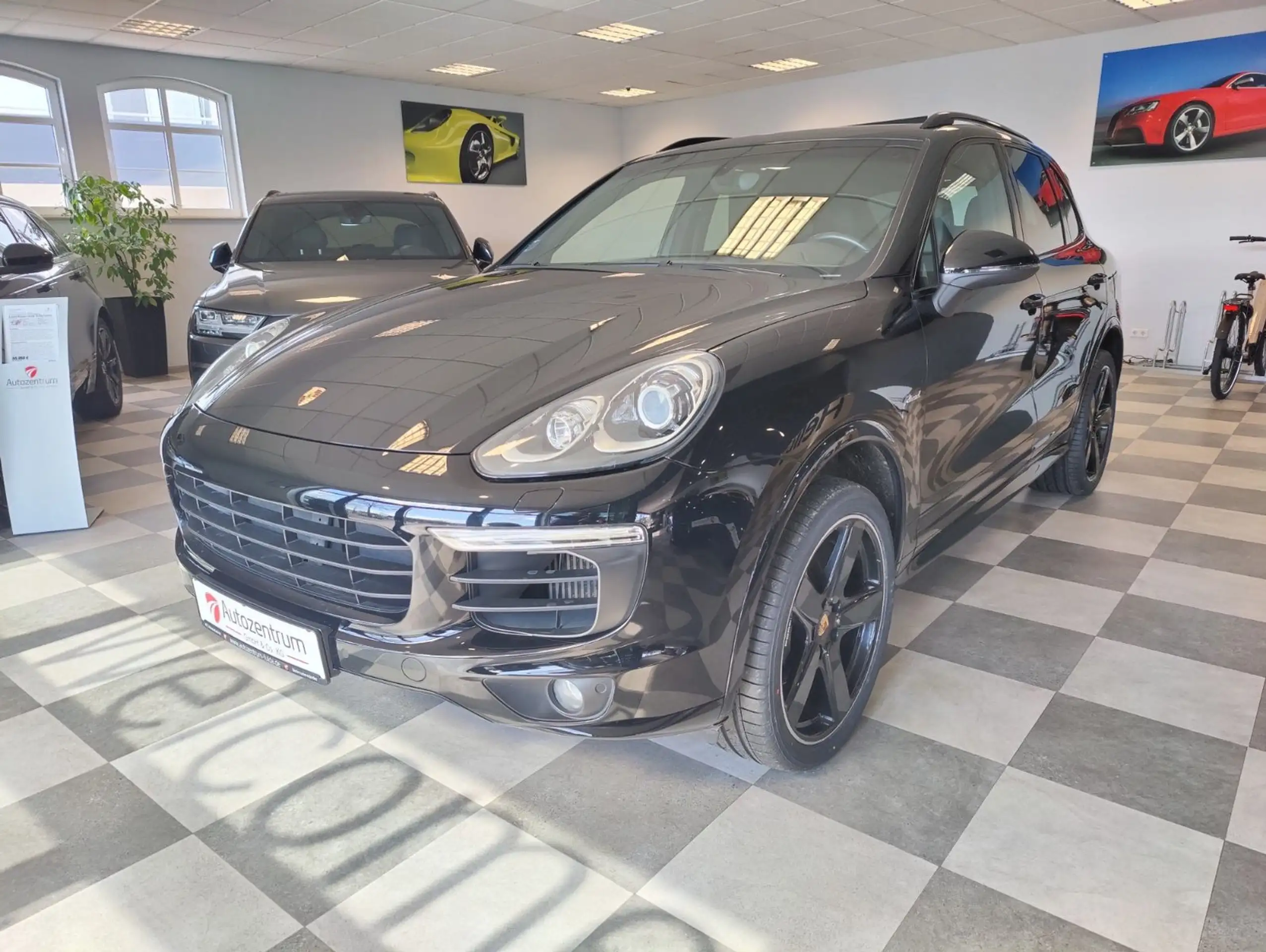 Porsche - Cayenne