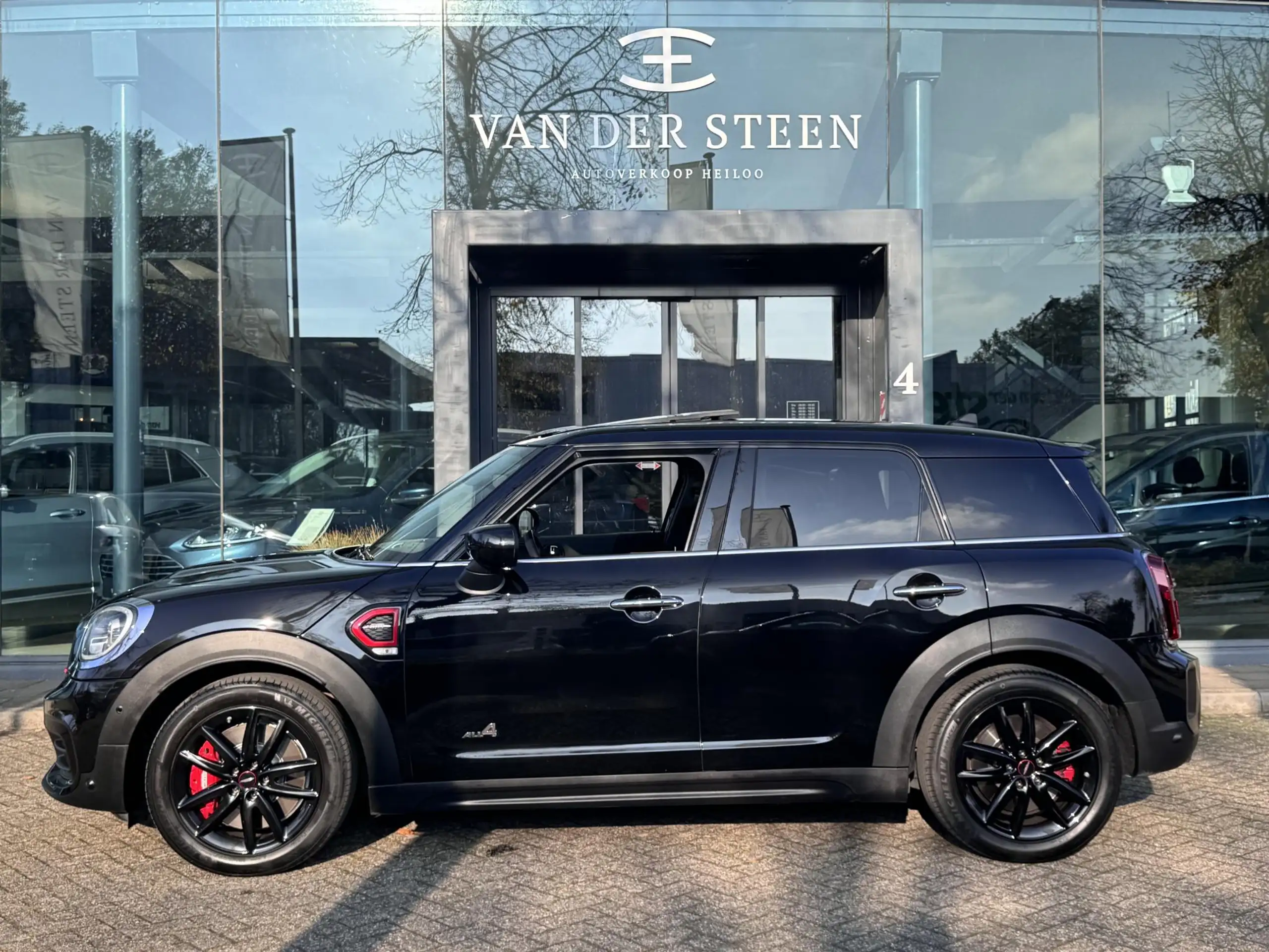 MINI - John Cooper Works Countryman