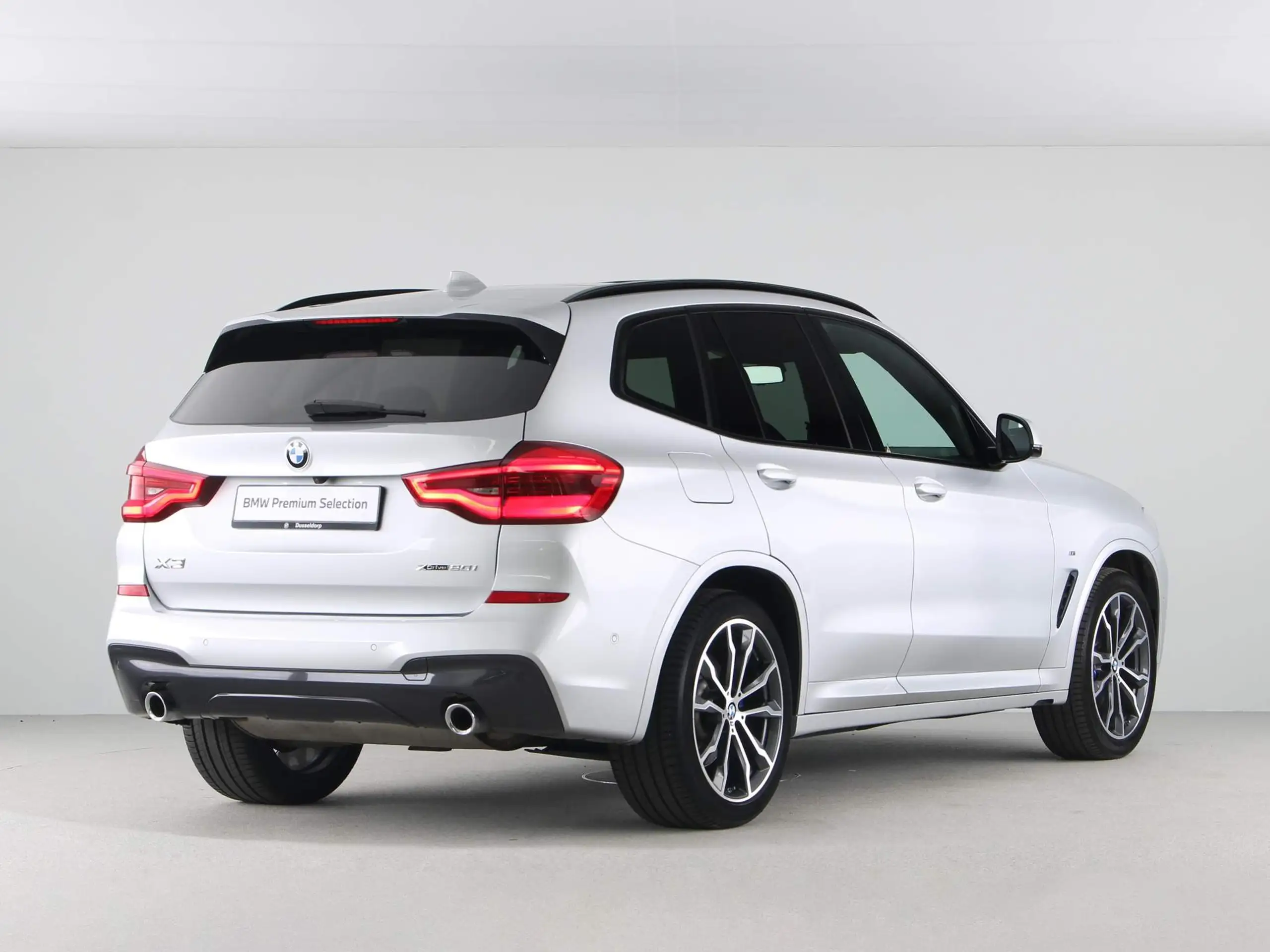 BMW - X3