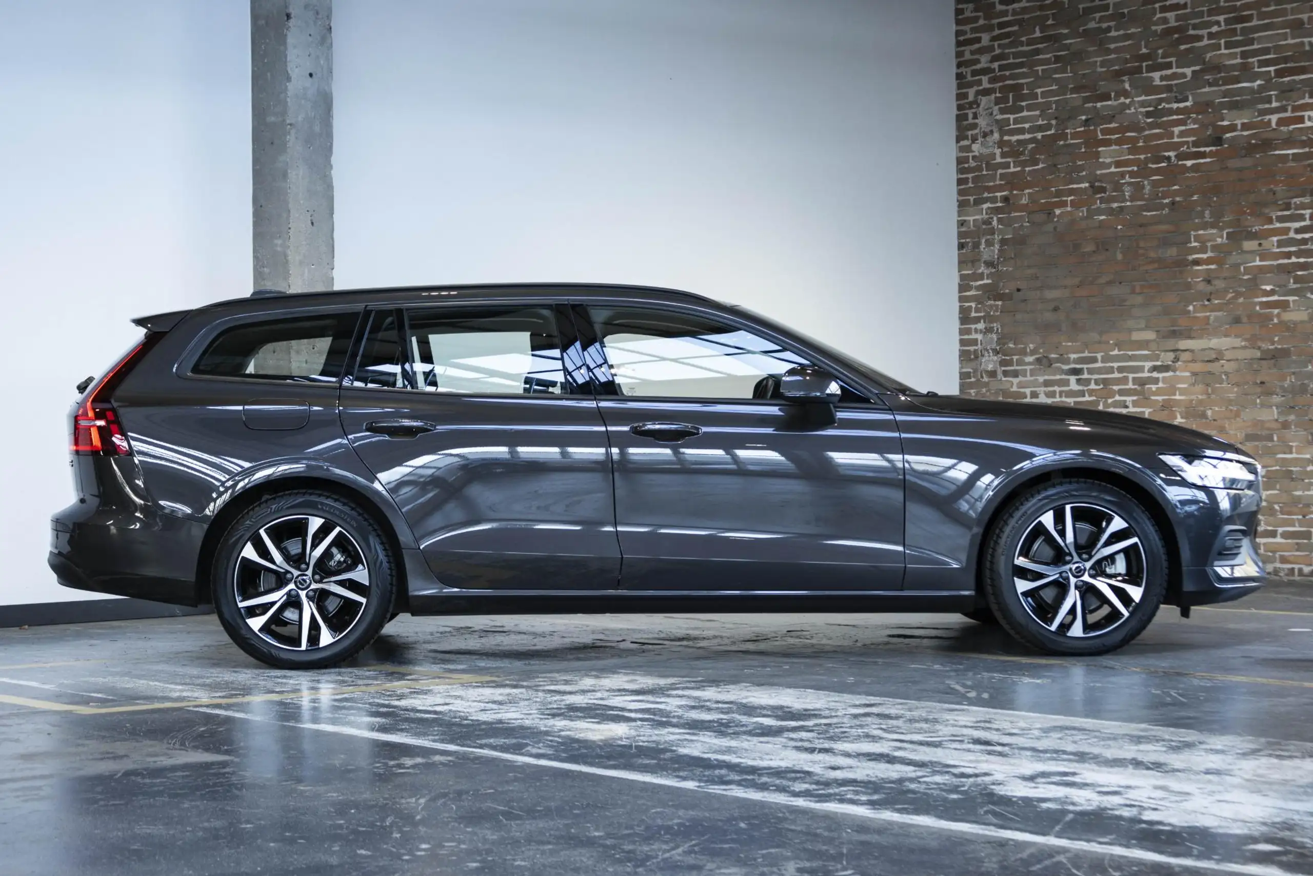 Volvo - V60