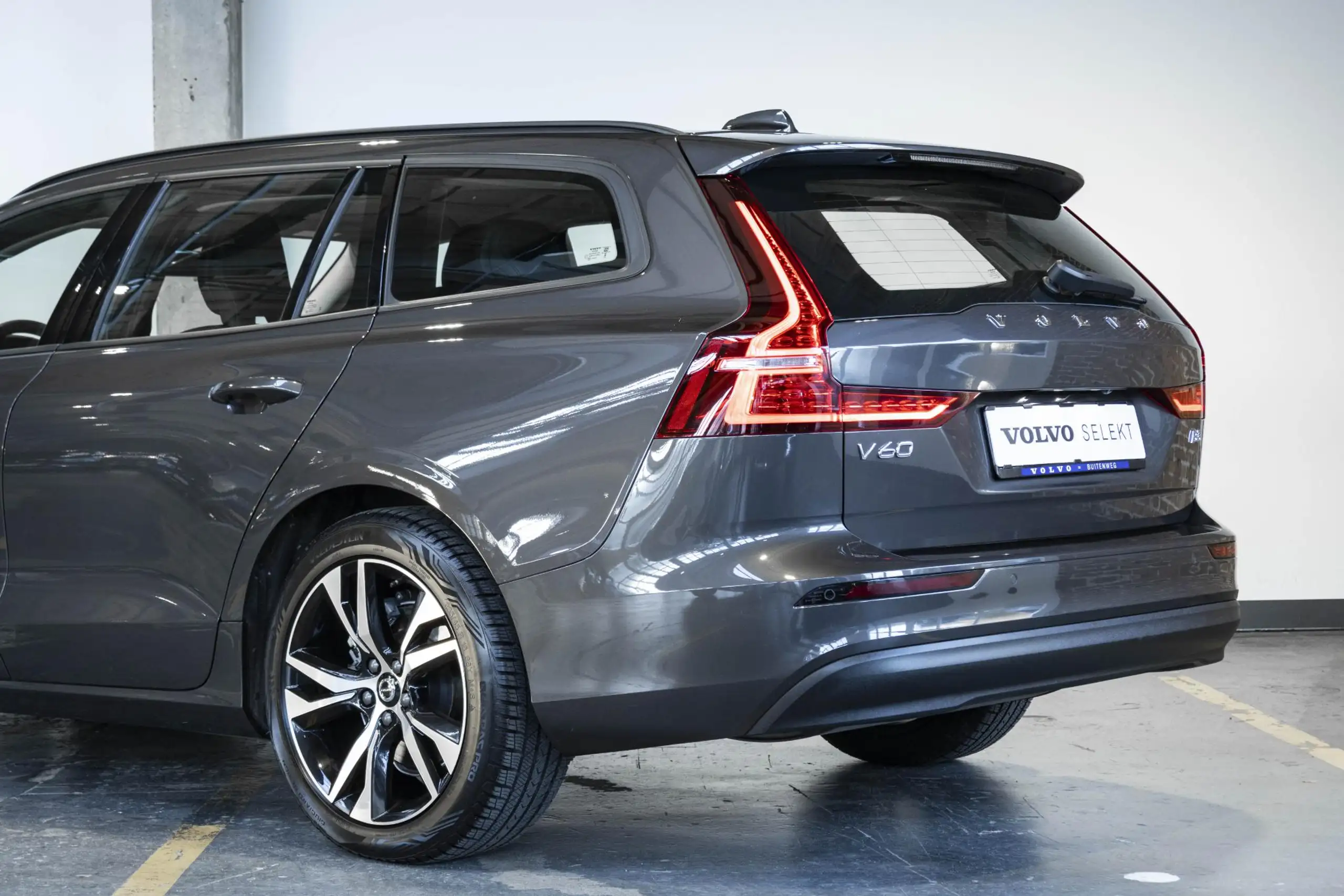 Volvo - V60