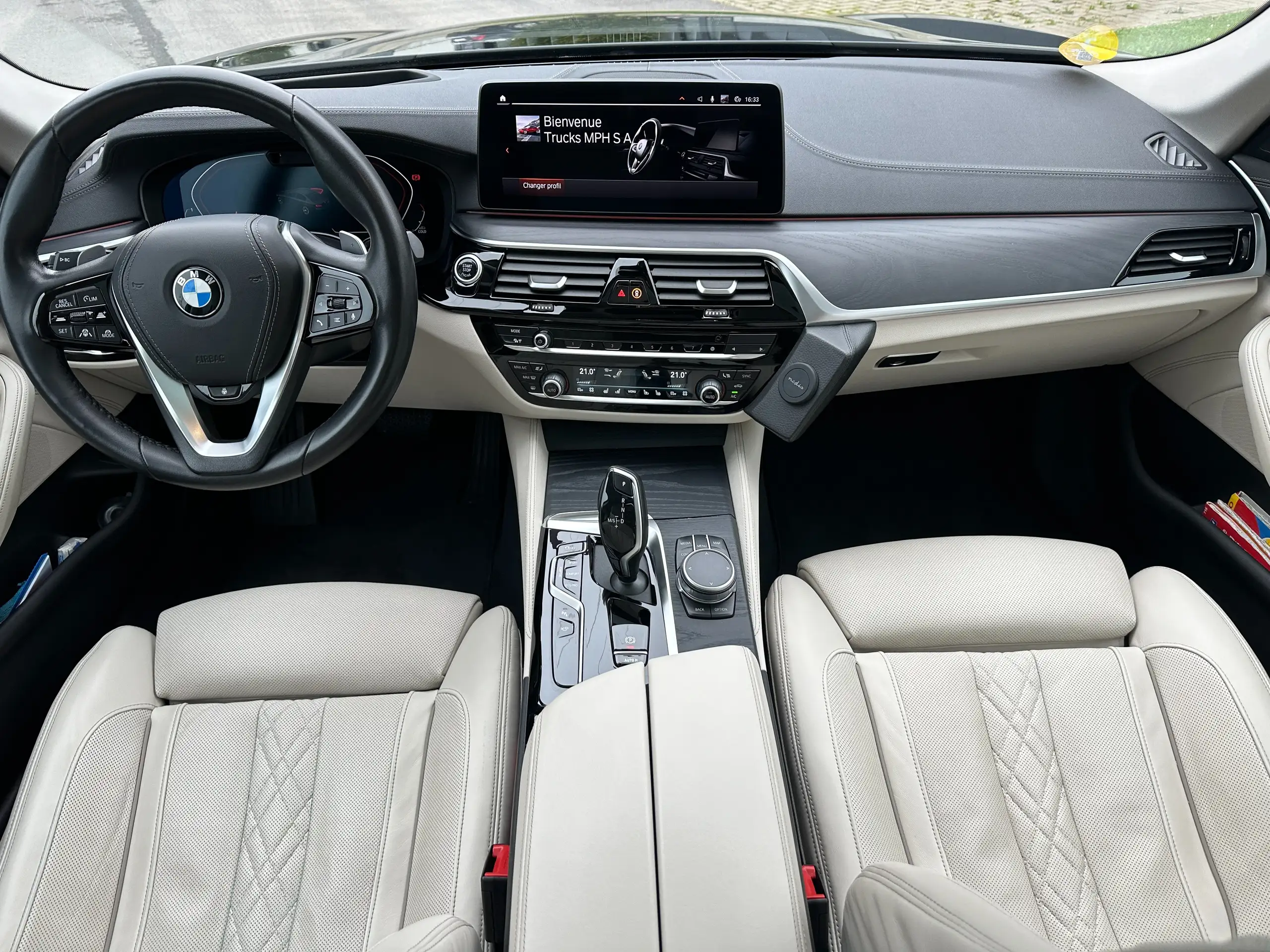 BMW - 530