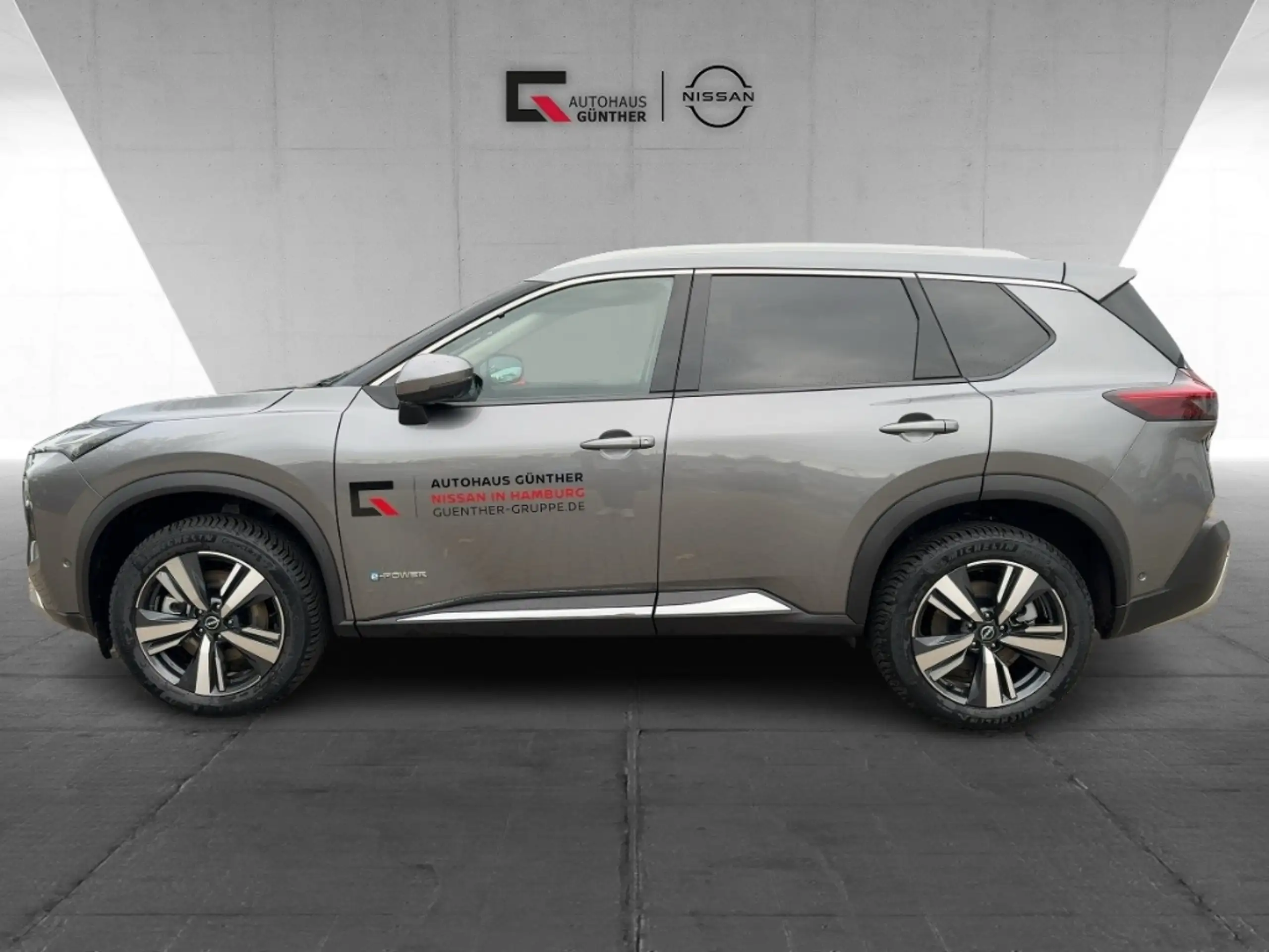 Nissan - X-Trail