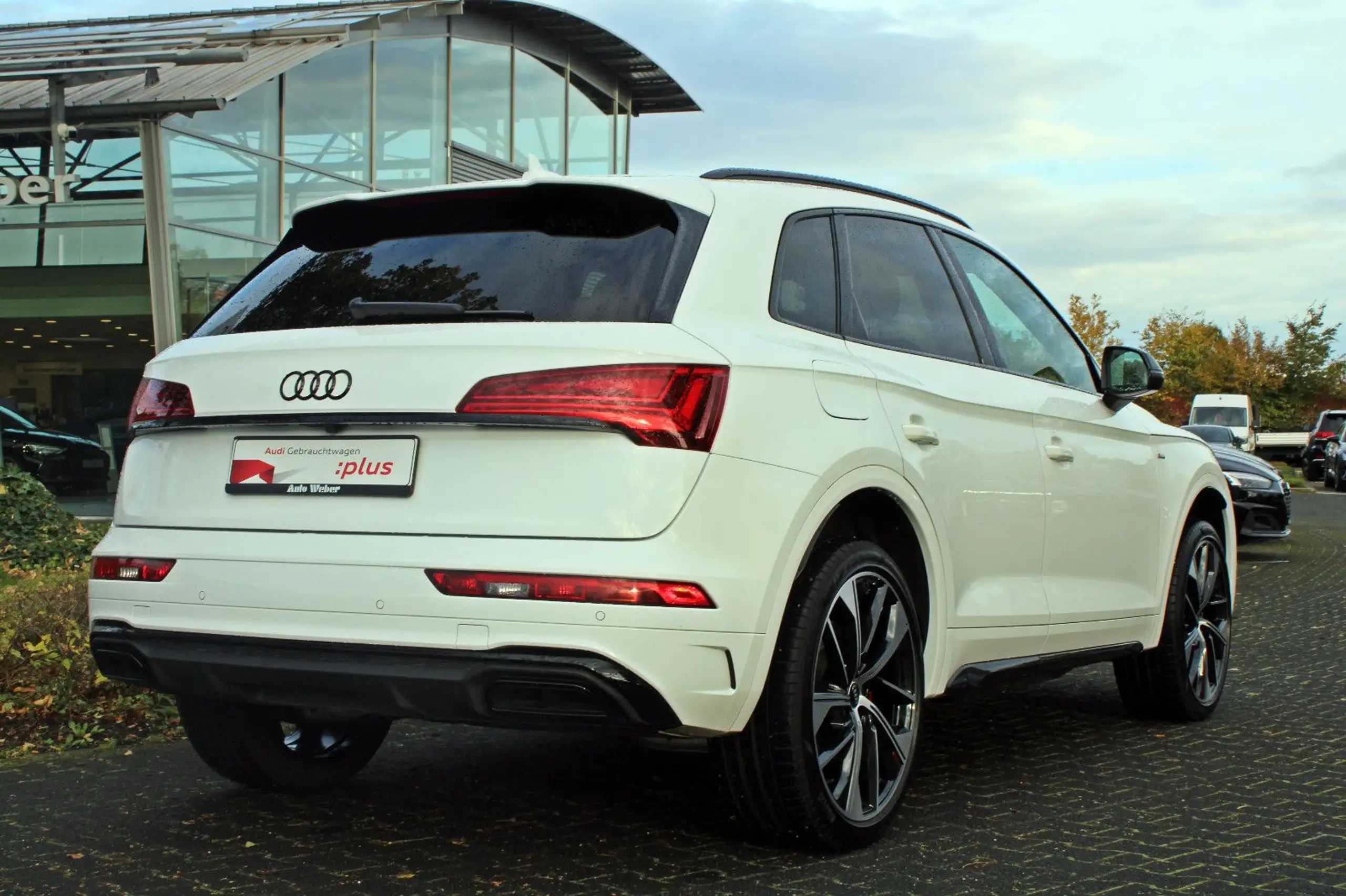 Audi - Q5