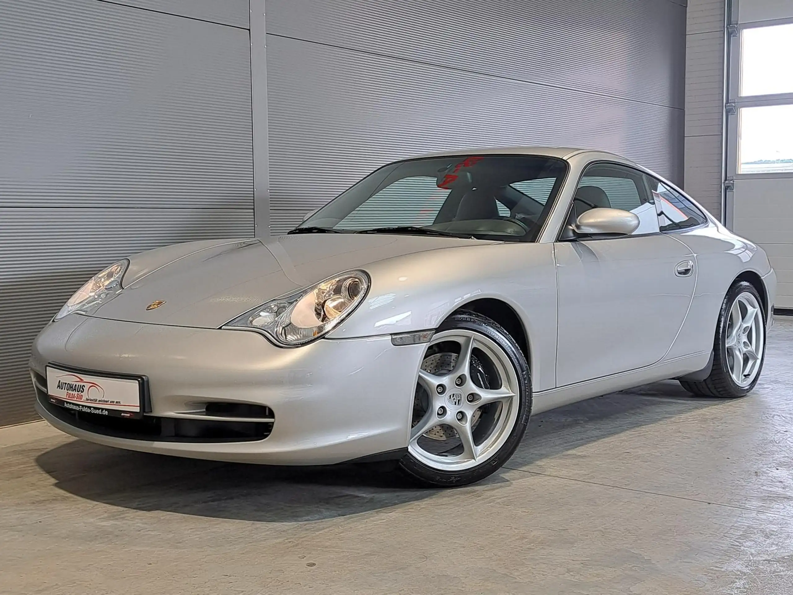 Porsche - 996