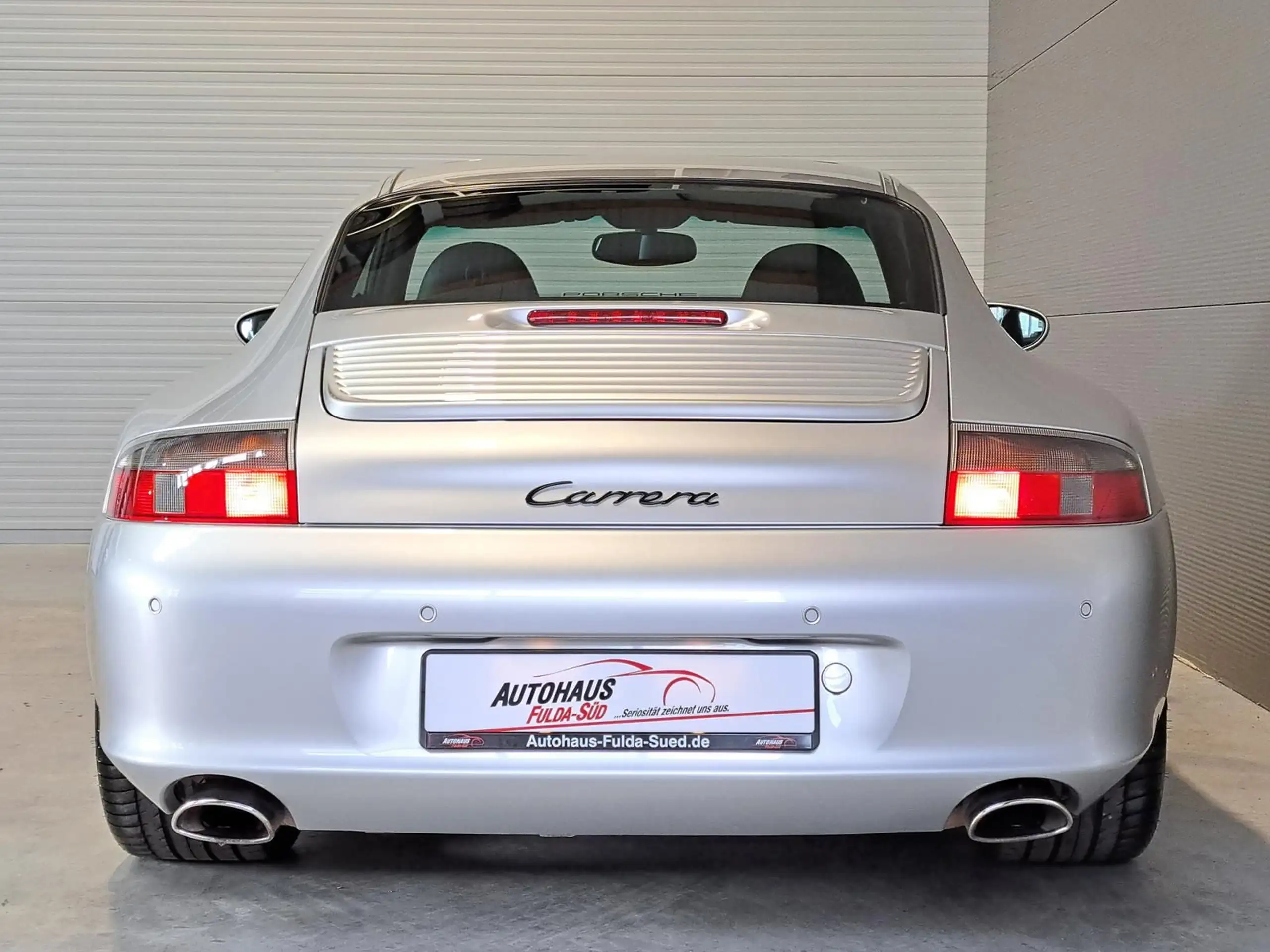 Porsche - 996