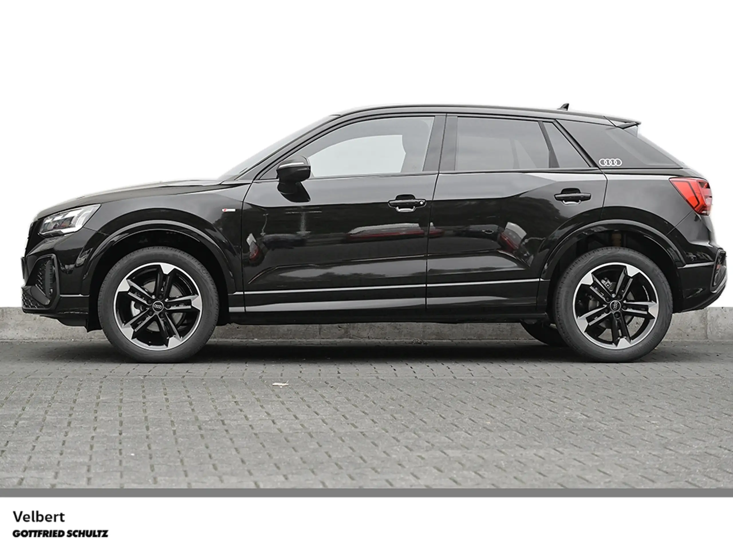 Audi - Q2